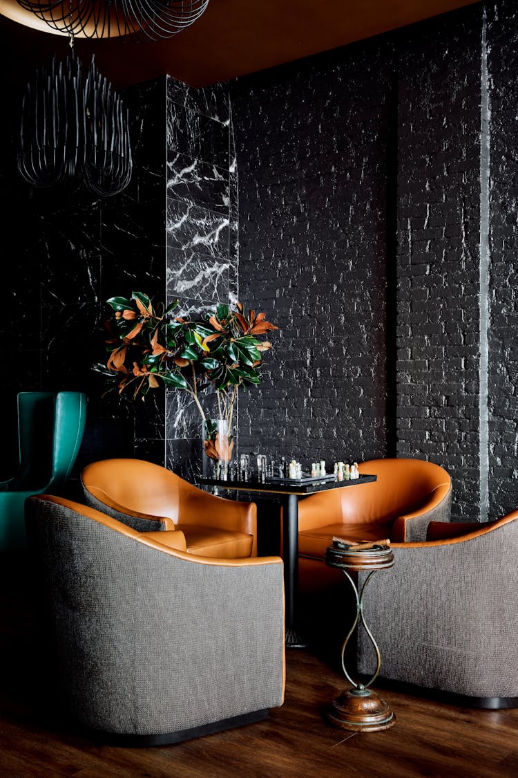 Round table with four chairs in a Lower Manhattan gentleman’s lounge, designed by K.A. Murphy Interiors