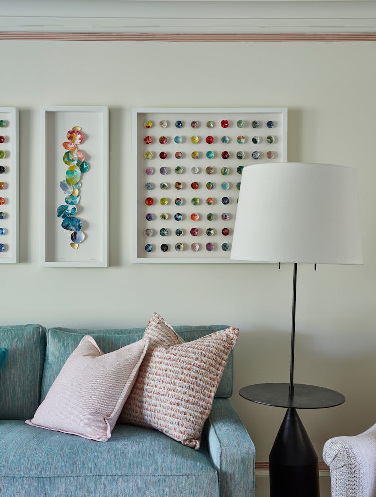 KA-Murphy-Interior-Design-New-York-Project-Gold-Coast-Redux-Sitting-Room-Artwork