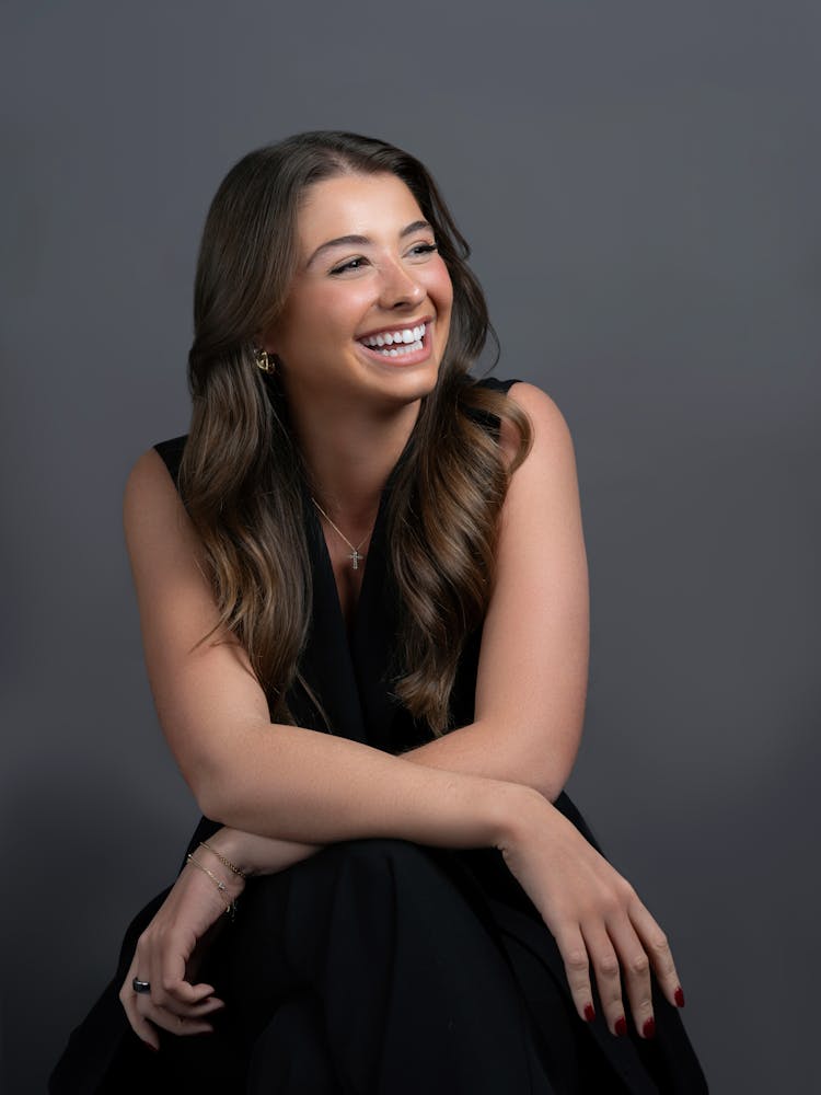 KA-Murphy-Interior-Design-New-York-The-Team-Nikki-Spina-Smiling