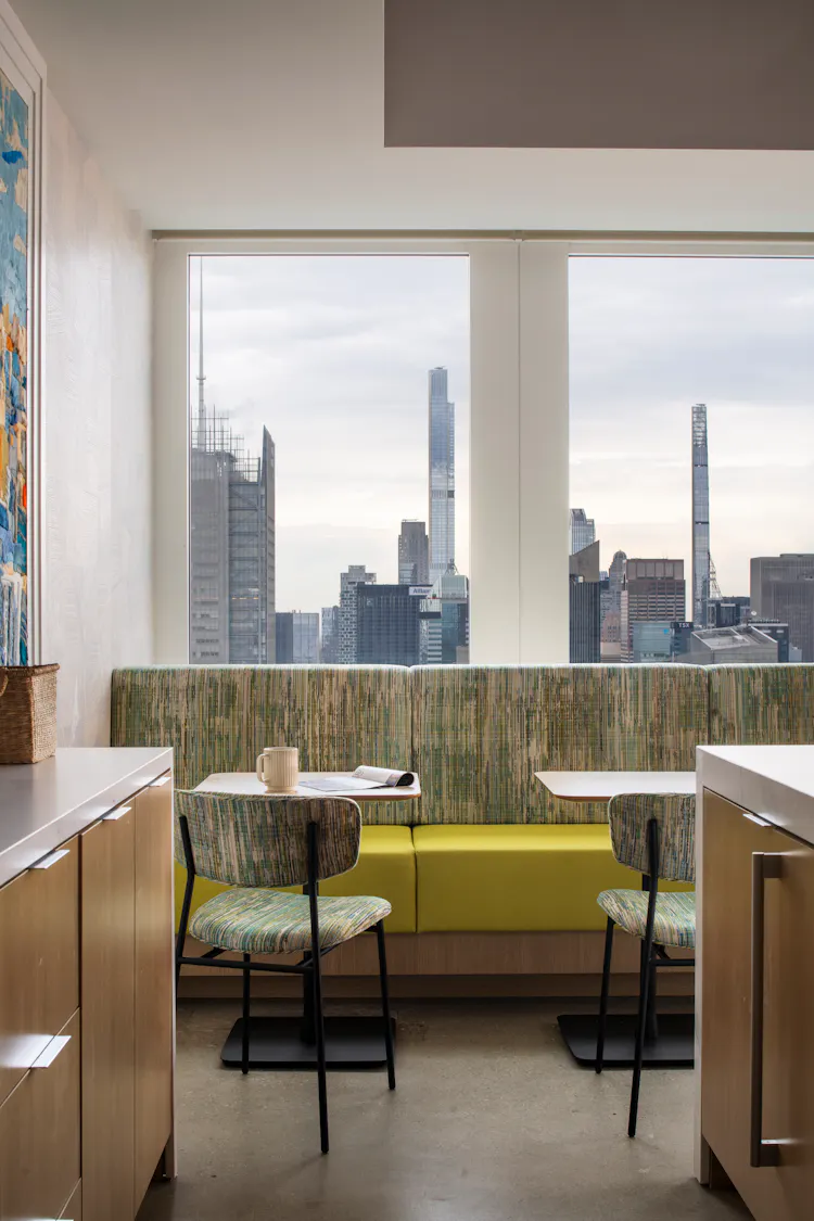 KA-Murphy-Interior-Design-New-York-Project-One-Penn-Plaza-Pantry-Area-Dining-Space