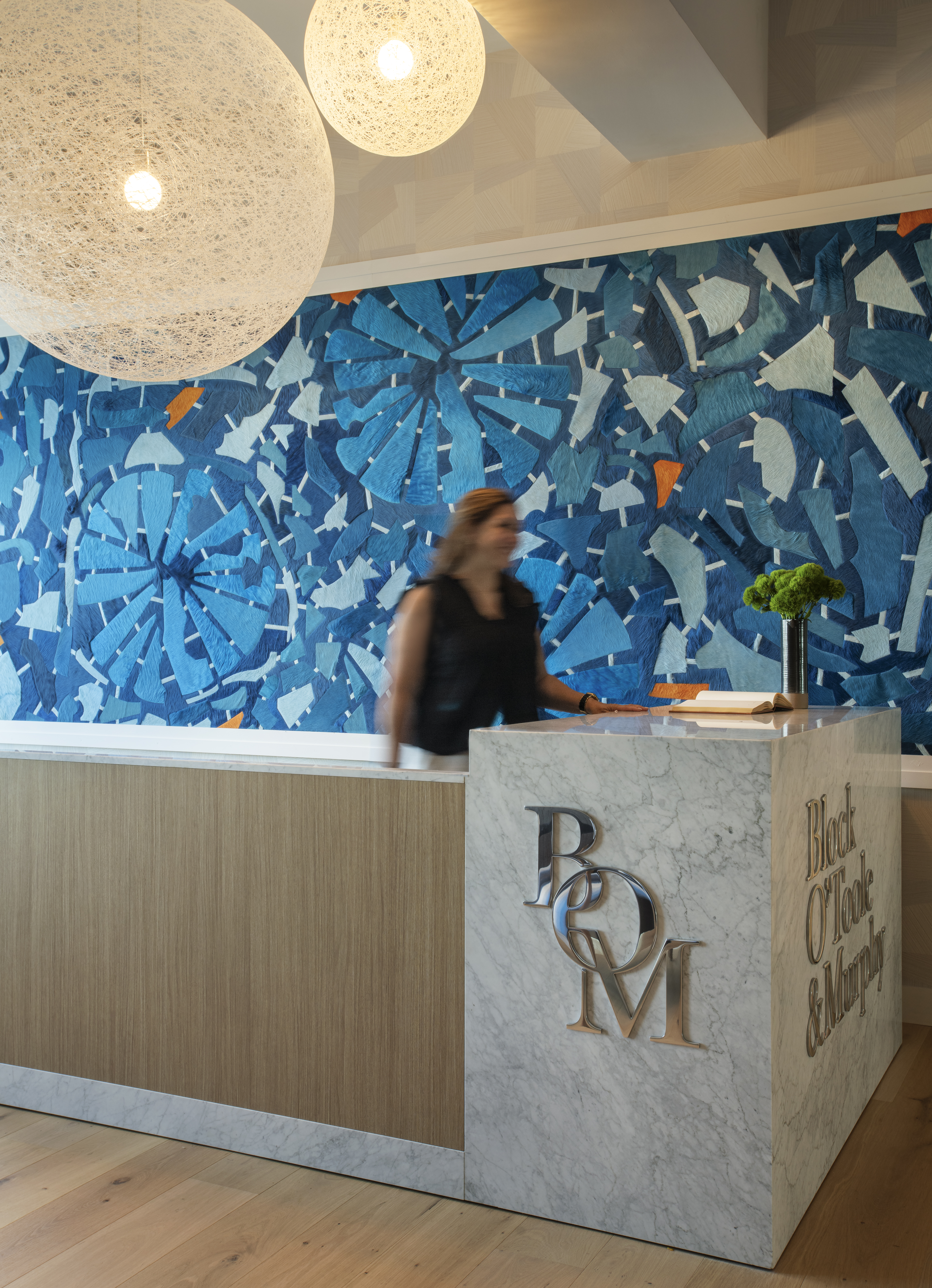  KA-Murphy-Interior-Design-New-York-Project-One-Penn-Plaza-Reception-Side-View