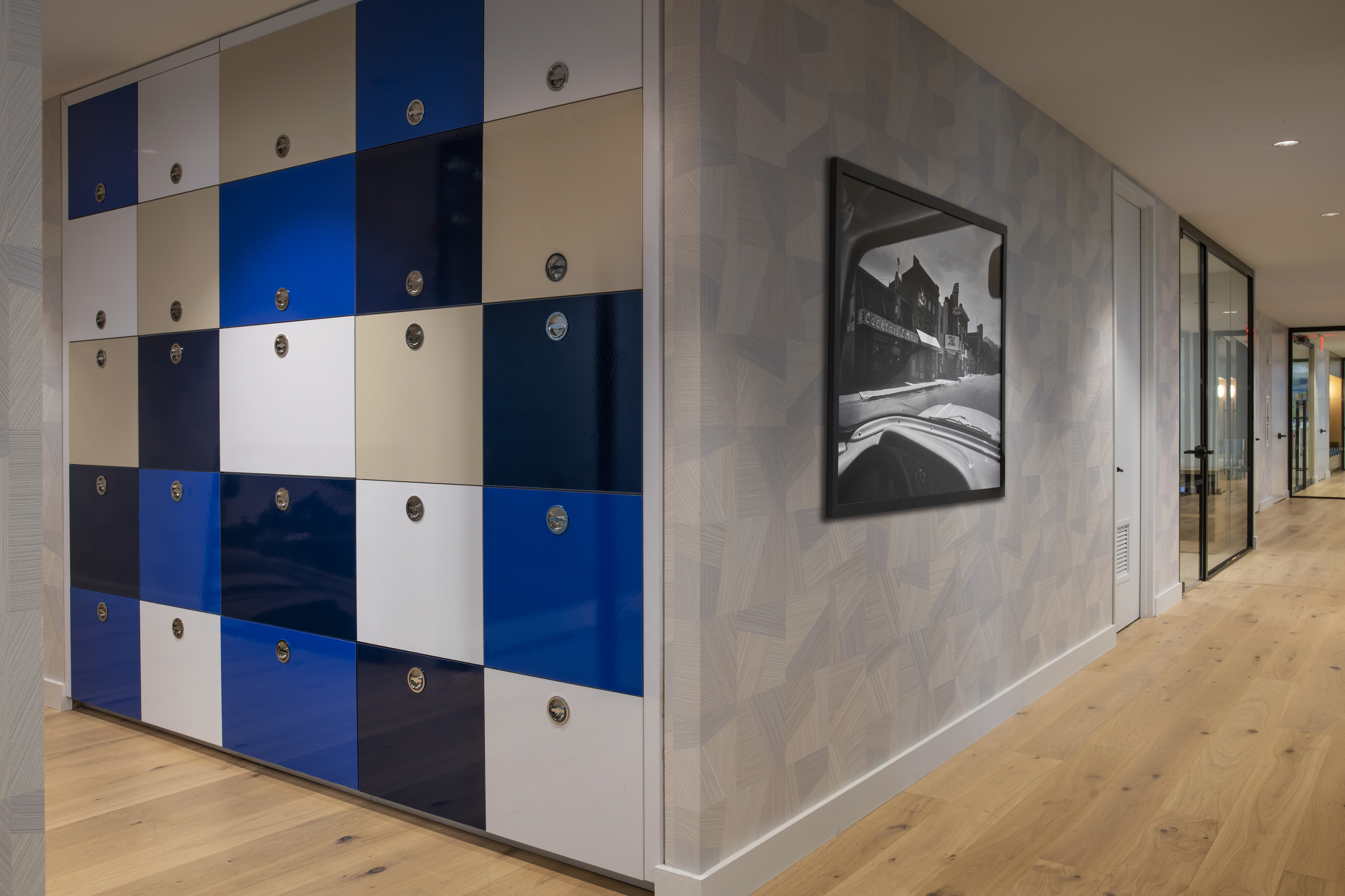  KA-Murphy-Interior-Design-New-York-Project-One-Penn-Plaza-Hallway-Built-In-Storage