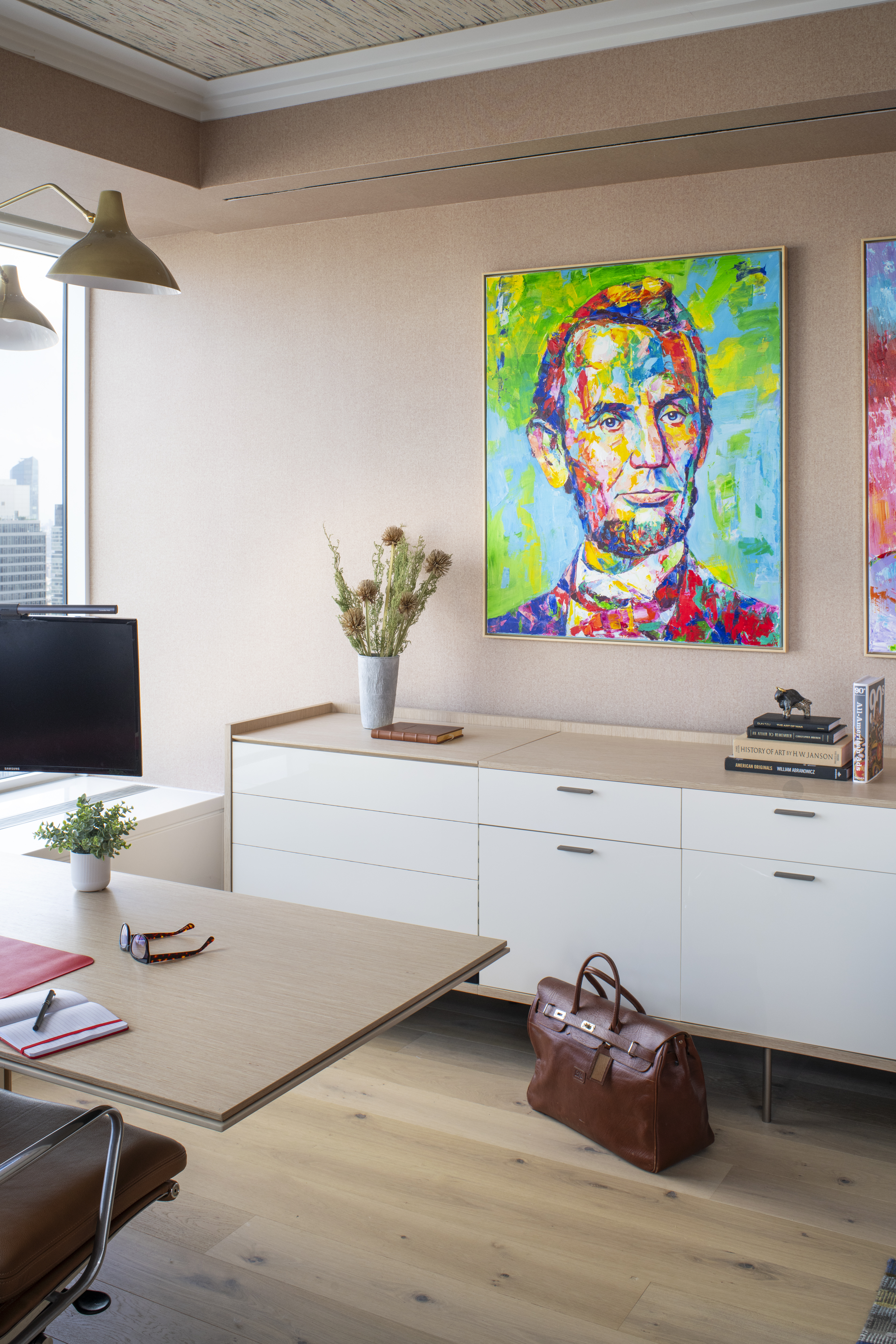  KA-Murphy-Interior-Design-New-York-Project-One-Penn-Plaza-Executive-Office-Orange-Console