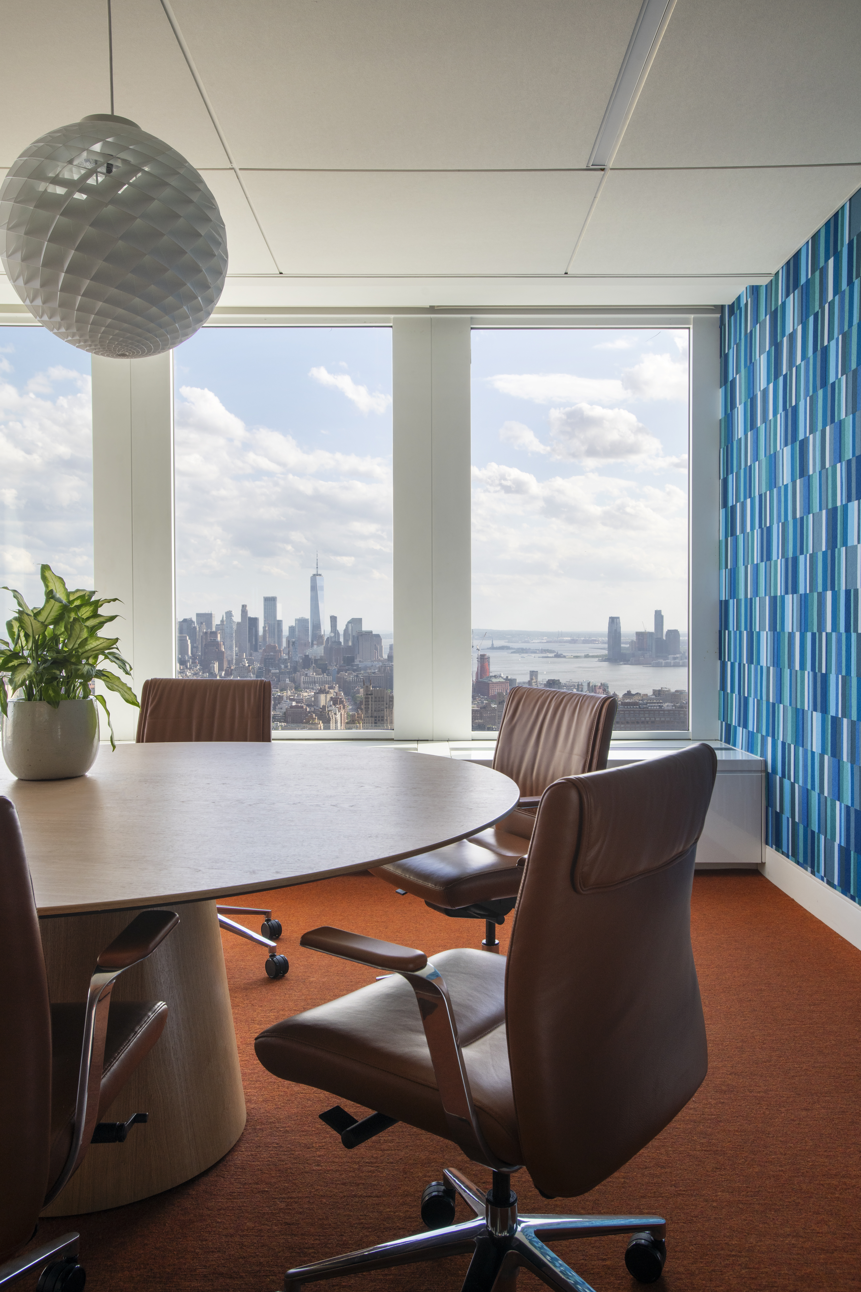 KA-Murphy-Interior-Design-New-York-Project-One-Penn-Plaza-Small-Conference-Room