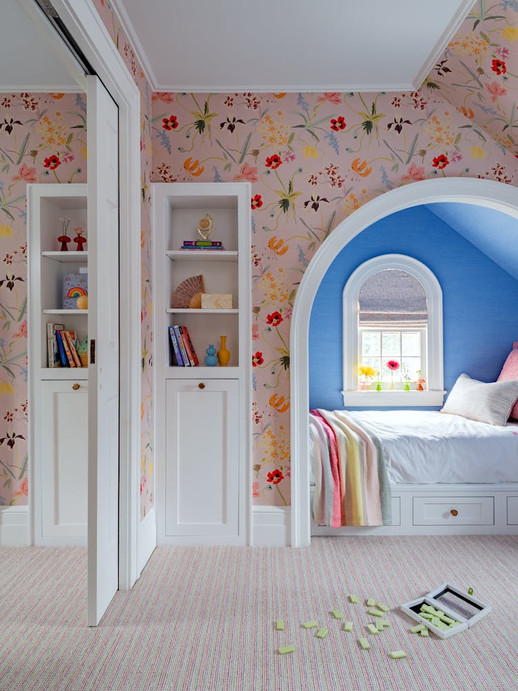 KA-Murphy-Interior-Design-New-York-Project-The-Sister-Suite-Dividing-Door