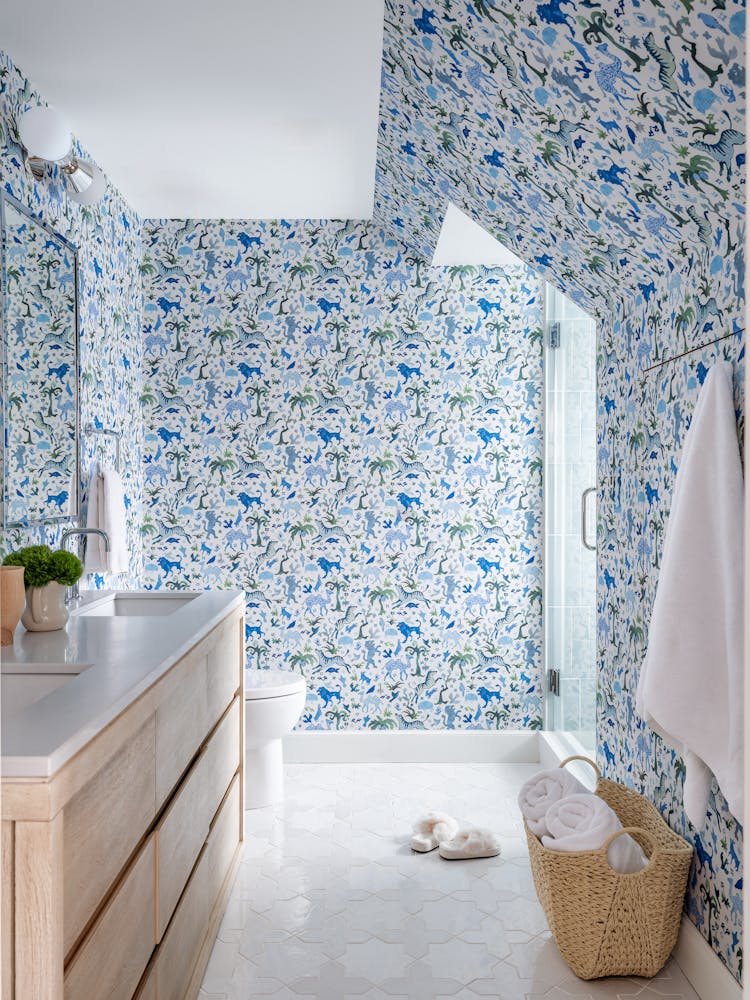 KA-Murphy-Interior-Design-New-York-Project-The-Sister-Suite-Bathroom