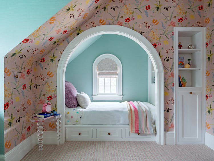 KA-Murphy-Interior-Design-New-York-Project-The-Sister-Suite-Green-Side-Bed-Alcove