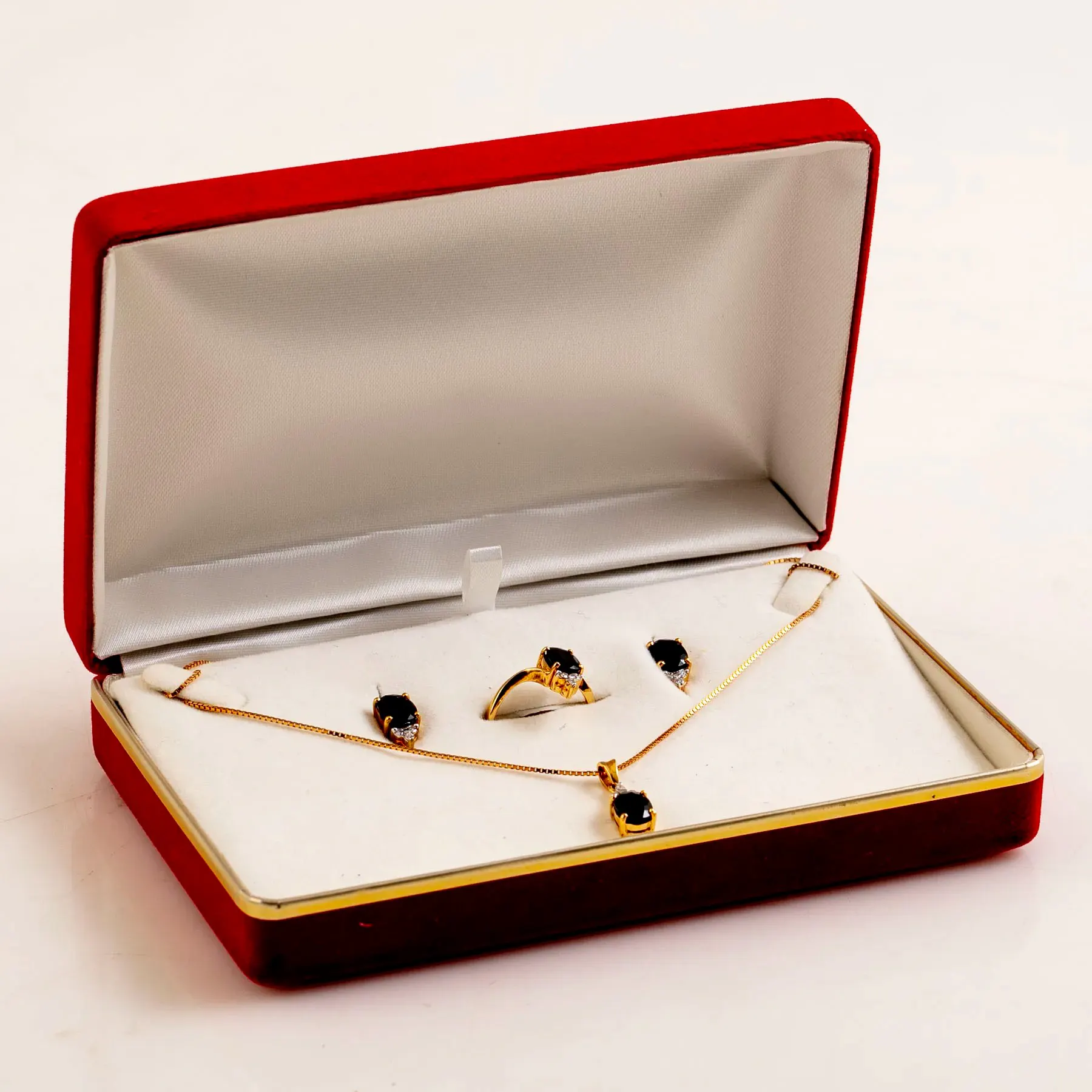 #117 SMYCKESSET, 18K Guld