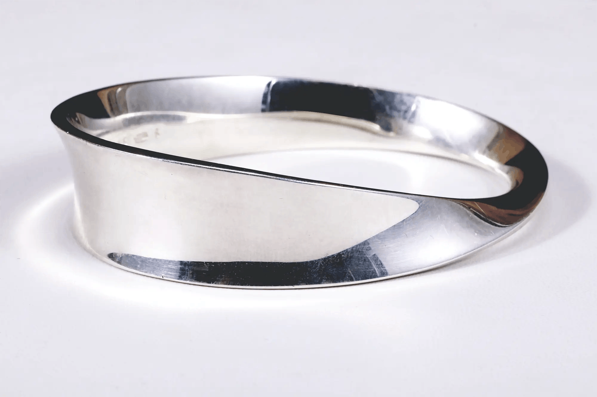 Vivianna Torun Bülow-Hübe (1927-2004) arm ring.