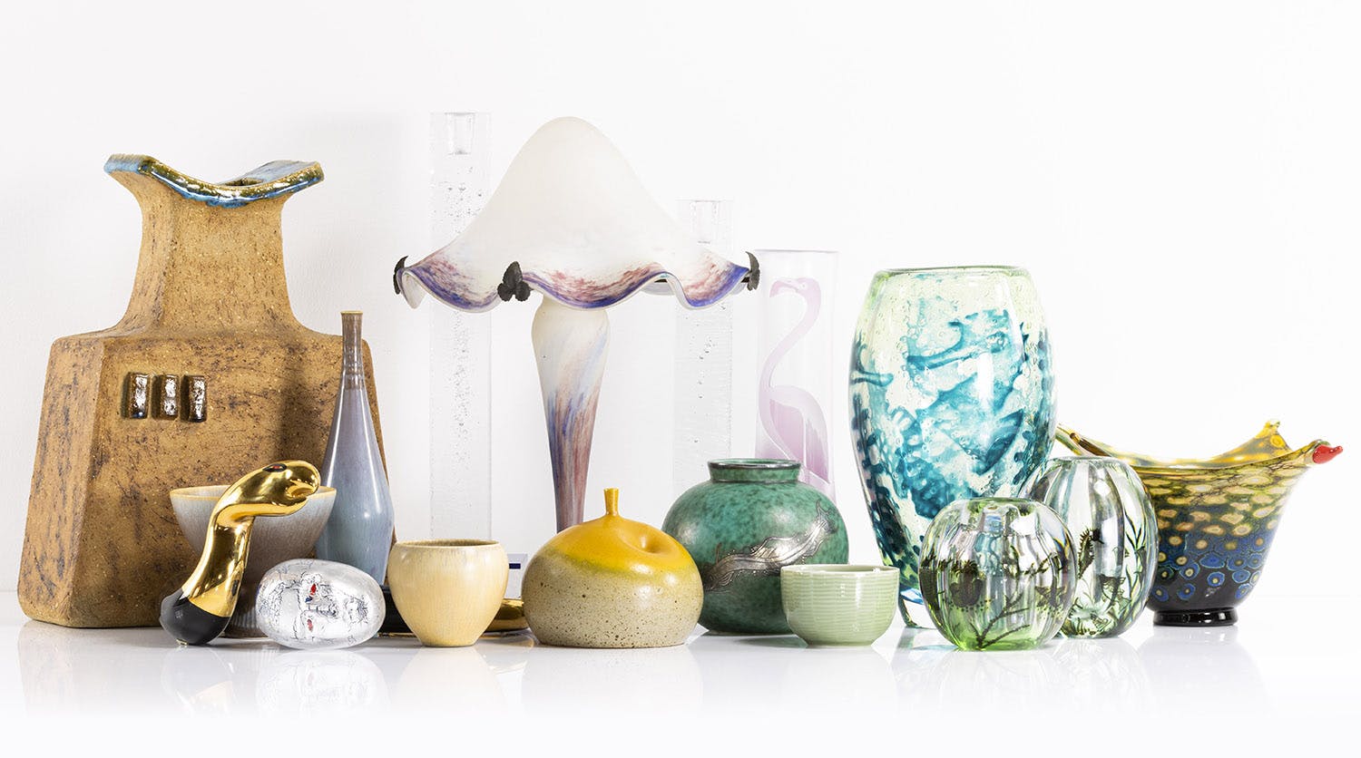 Glas- och Keramikauktion 2/11