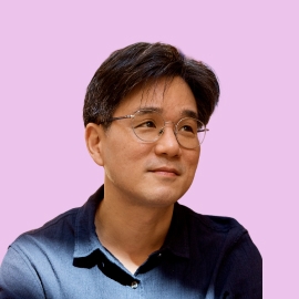 장강명 작가 프로필 사진