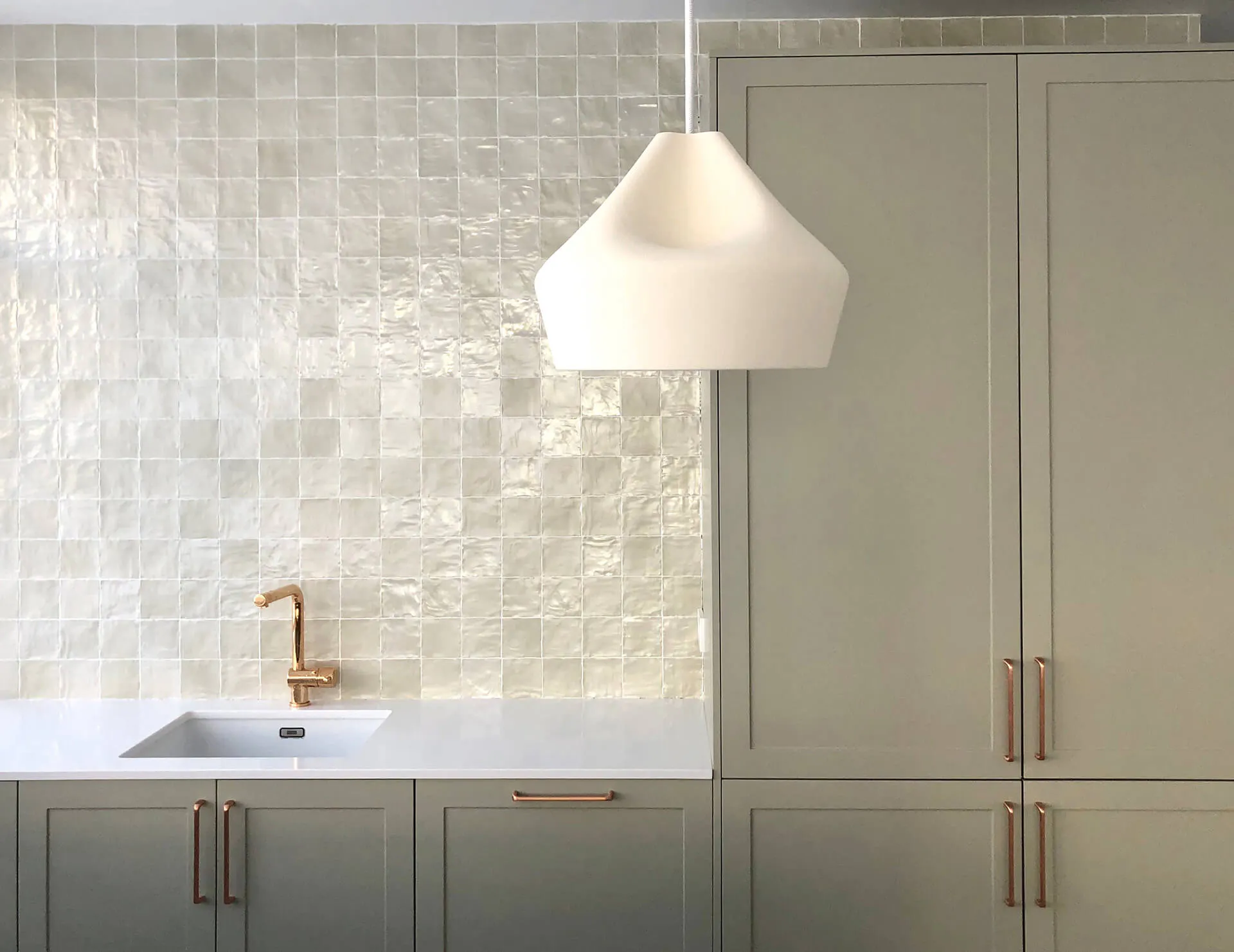 Detalle mueble aseo del proyecto de decoración en Jorge Juan, barrio de Salamanca (Madrid)