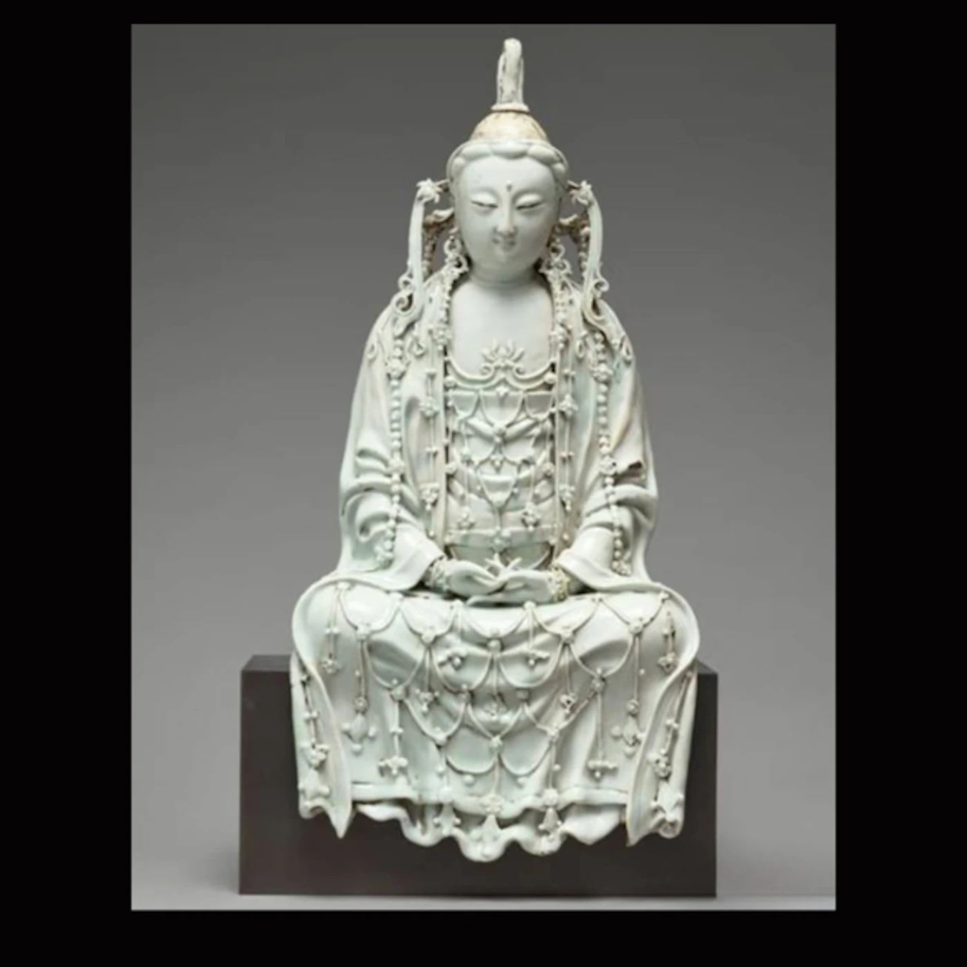 影青瓷 Yingqing Ware
