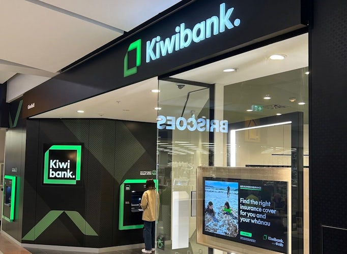 Kiwibank store