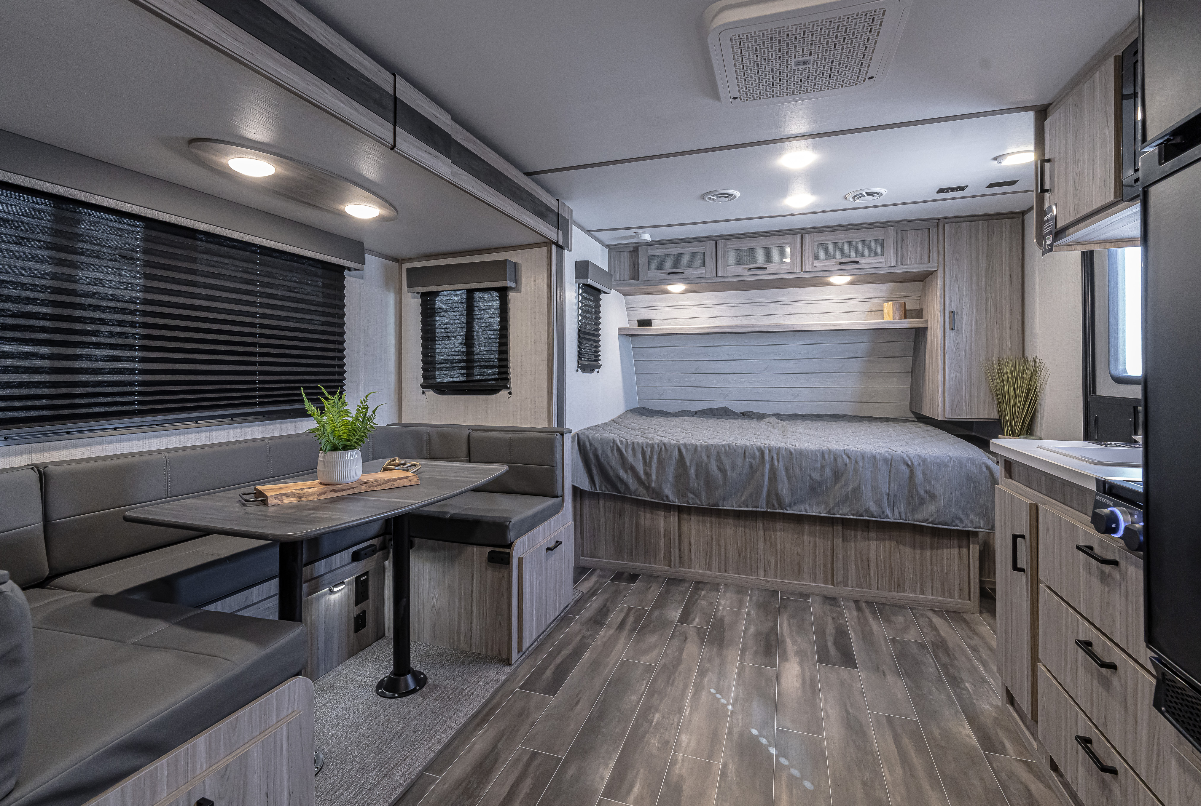 Our Top Picks for the Best 2023 Bunkhouses Keystone RV