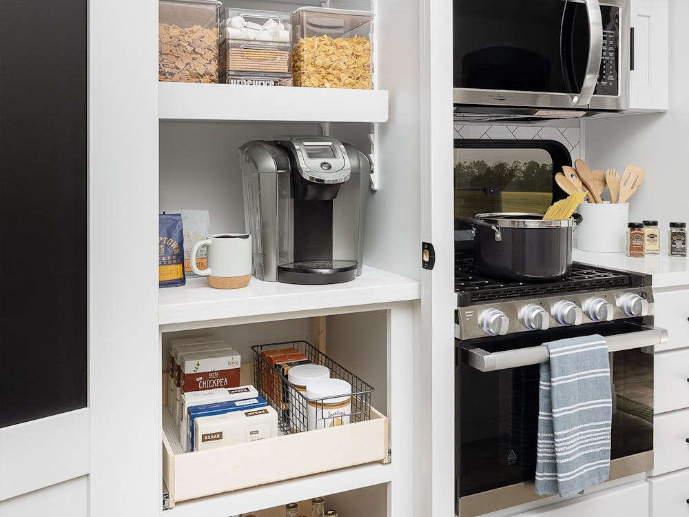 Keystone Arcadia 3660 pantry