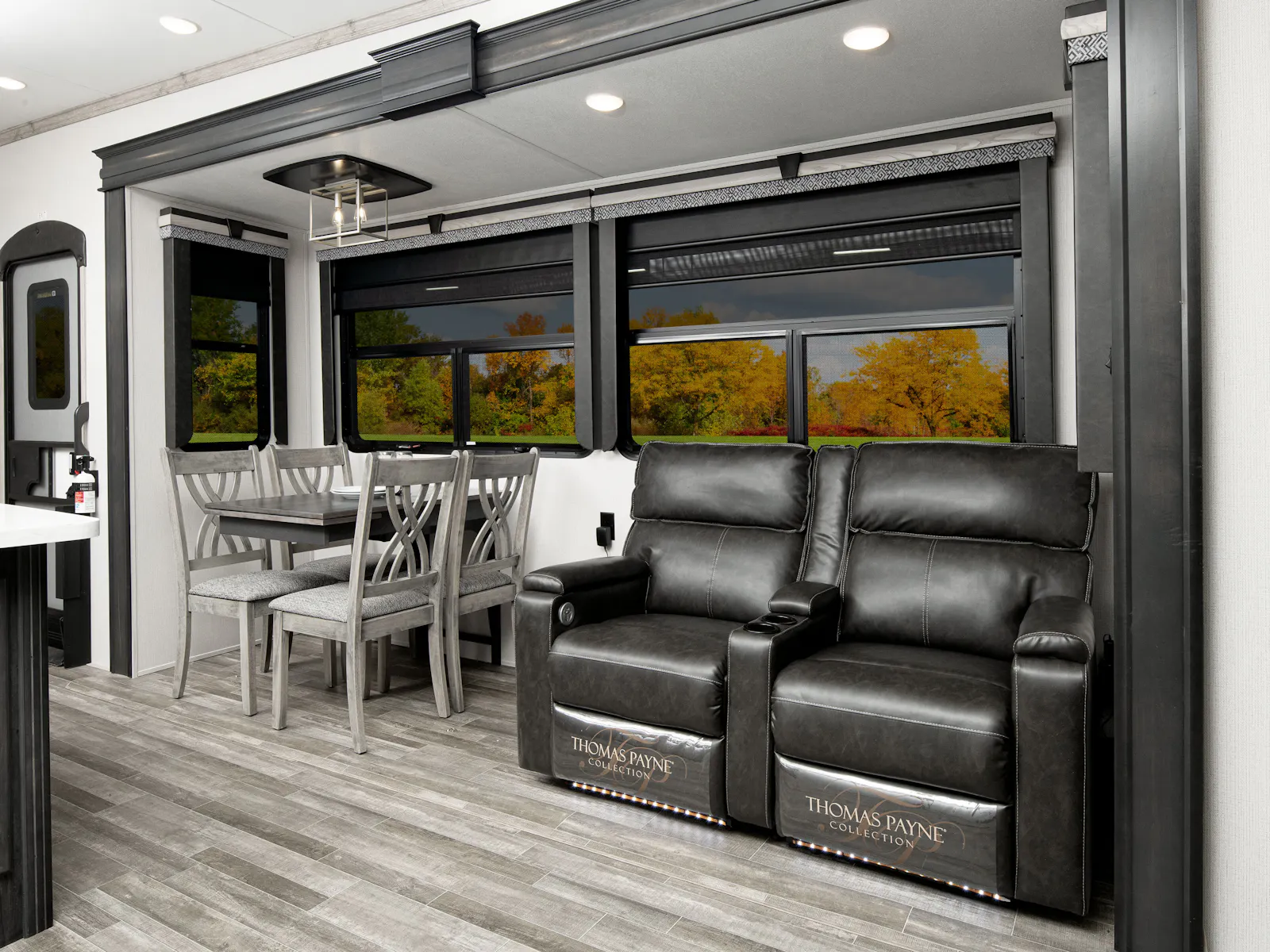 Keystone Alpine Luxury Fifth Wheels - Keystone RV