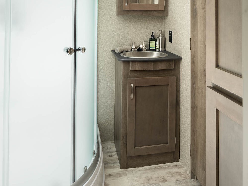 31FWMB bathroom