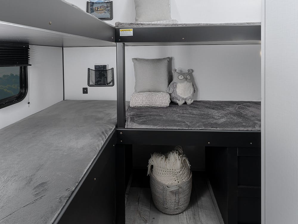 335 bunk