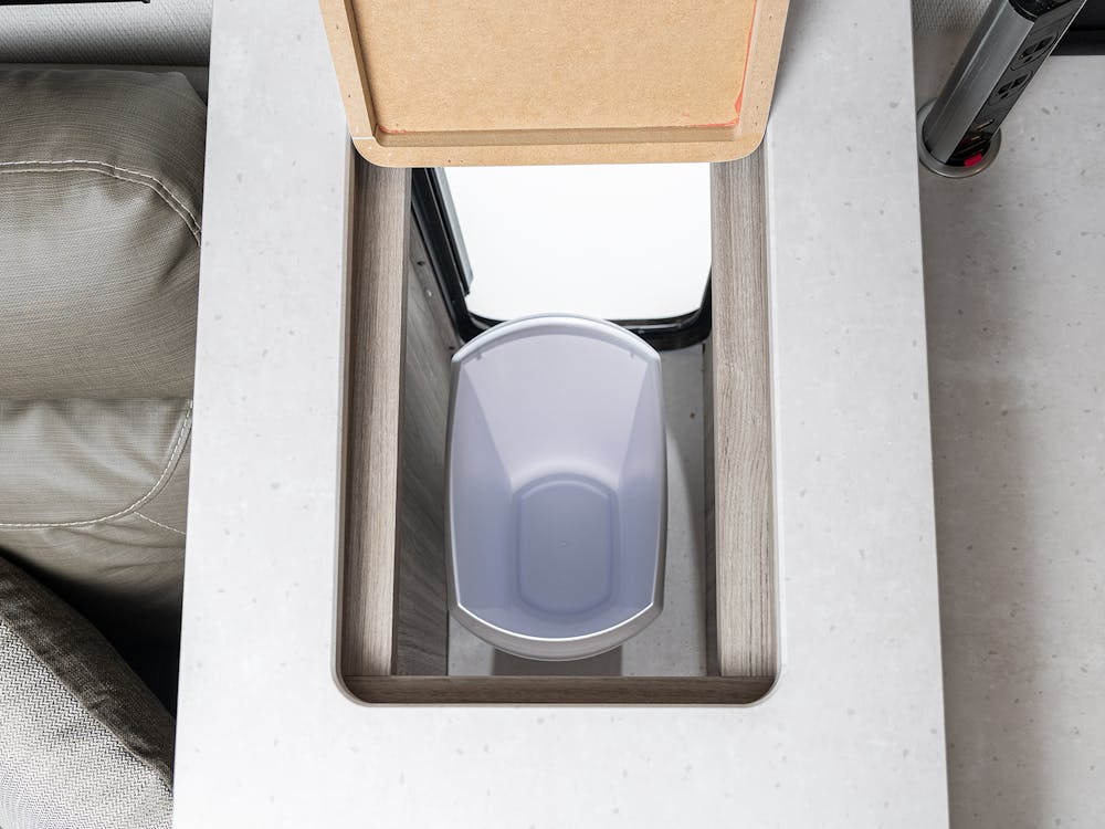 Passport GT 2704 hidden trash can