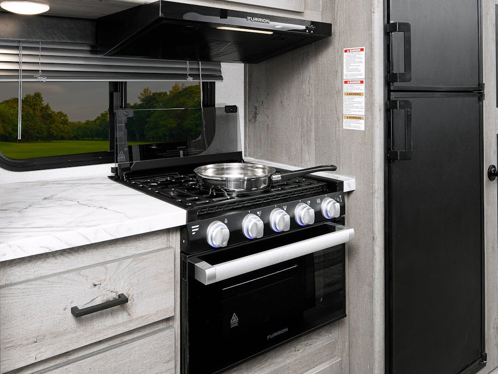 Outback 292URL kitchen