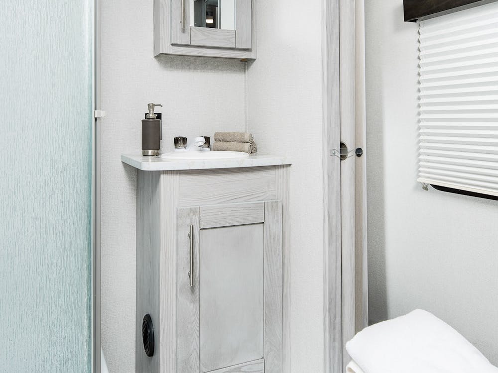 Impact 359 bathroom