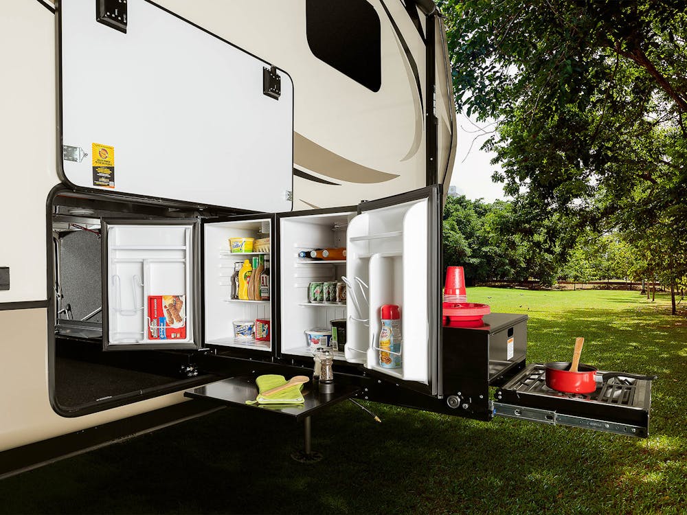 3700LK outside kitchen