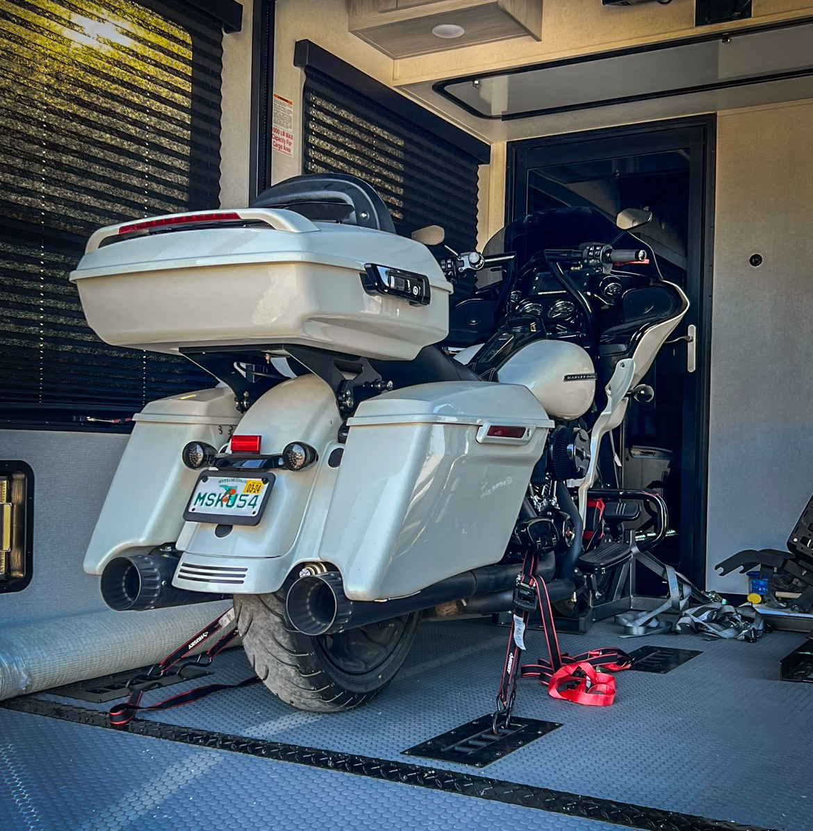 Step-by-Step Guide to Safely and Efficiently Load and Secure Toys in ...