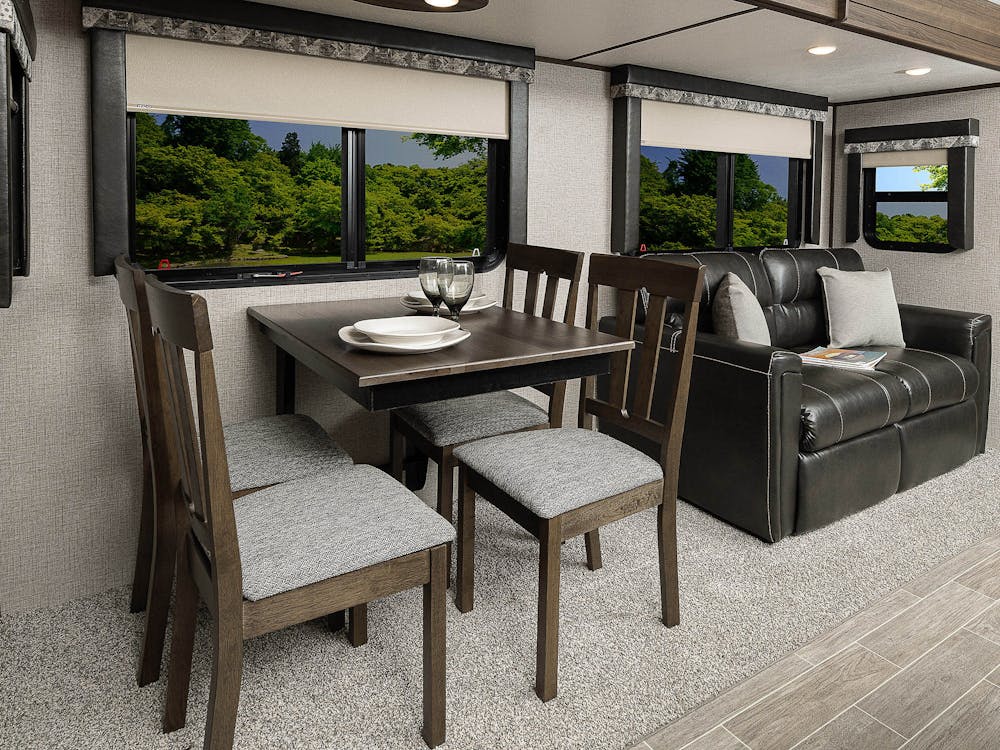 legless dinette