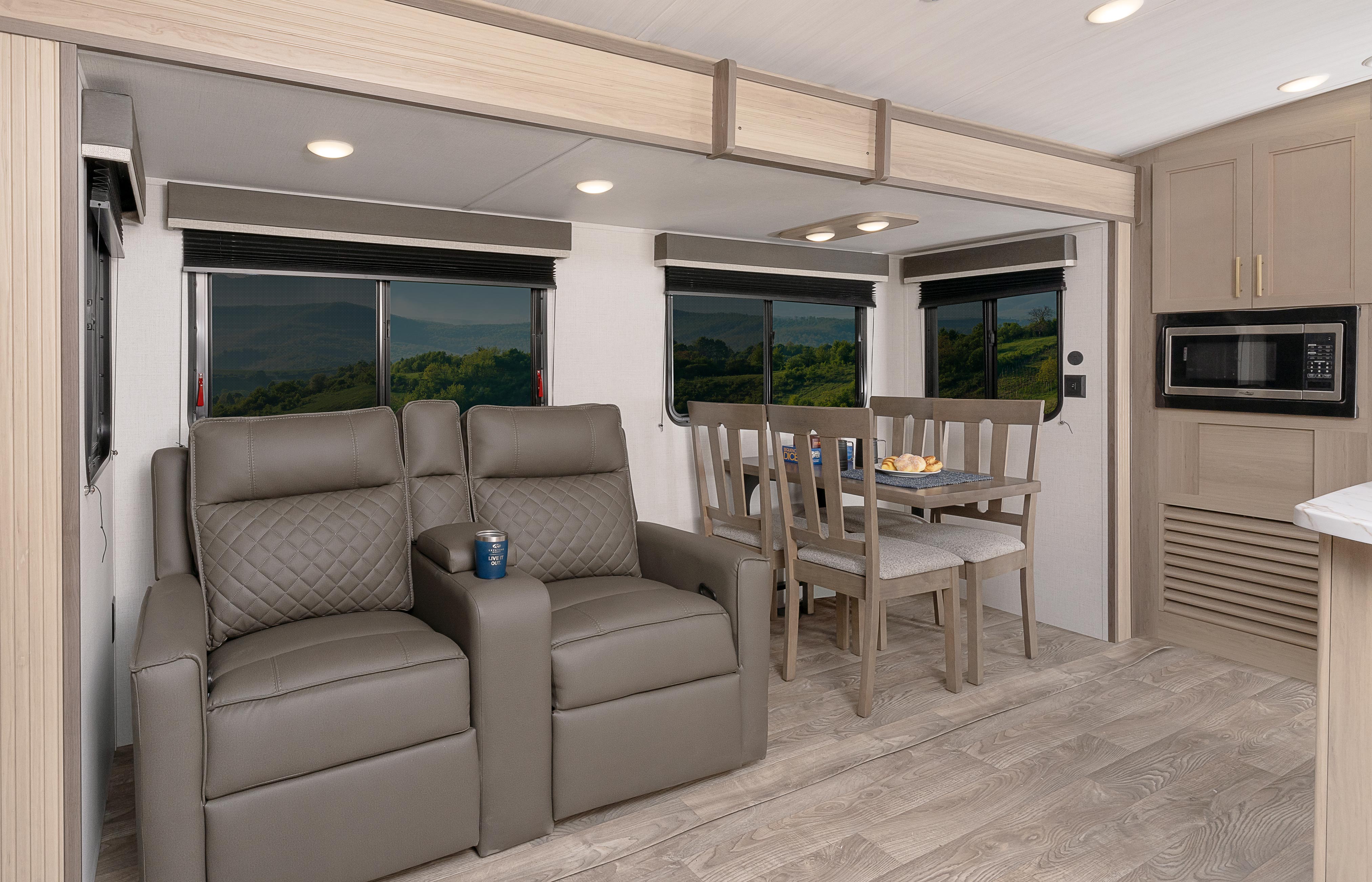 d2cd191a 0b0a 4070 bc26 a6c44b52cd04 ob 022324 292url living web