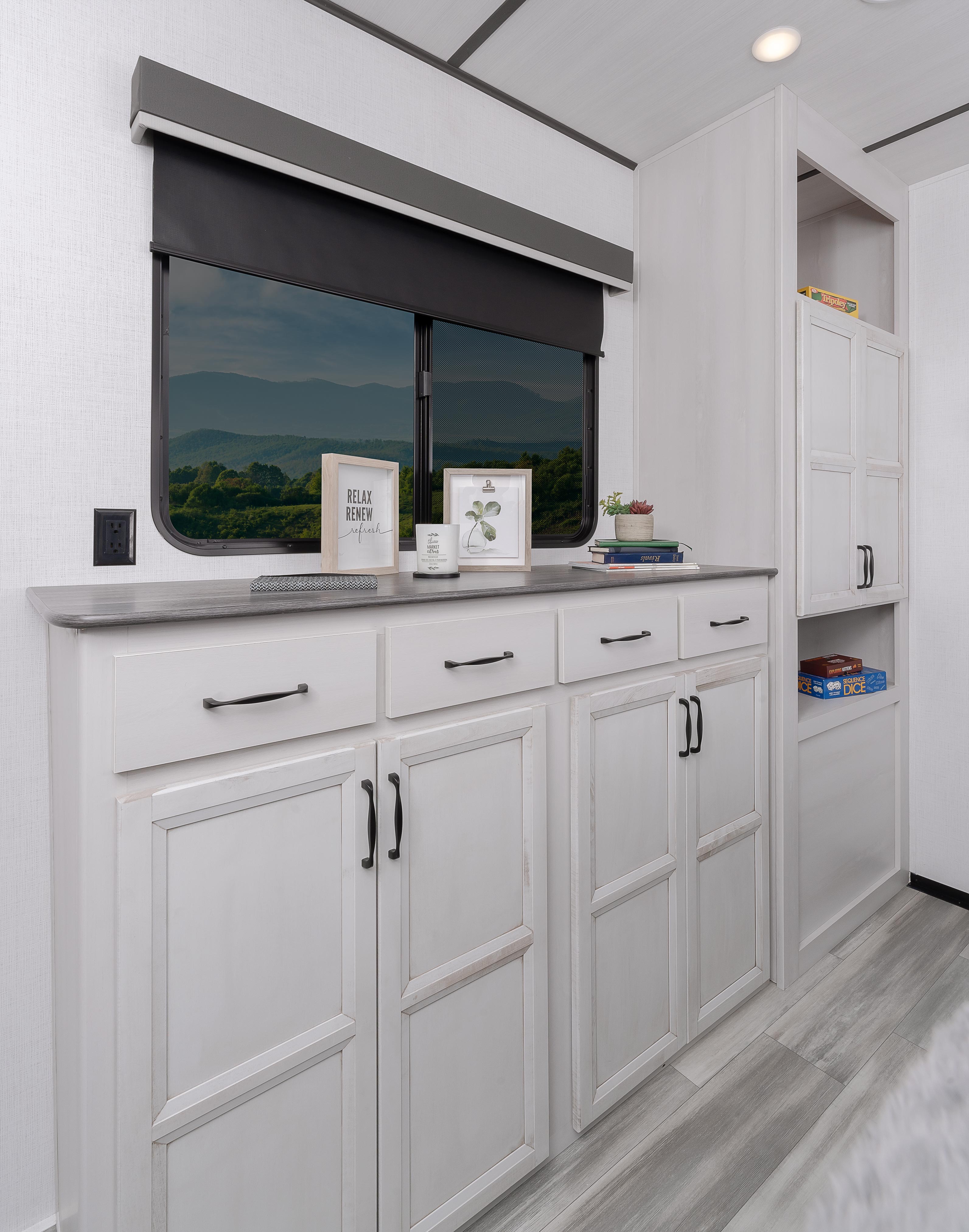 RVs for Big Families - Bring the Whole Family Along - Keystone RV ...