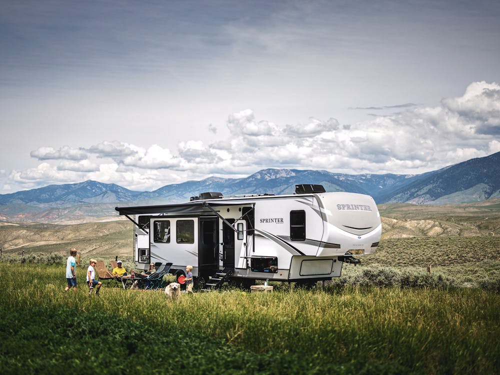 Fifth Wheel Buyers Guide - Shopping Just Got Easier - Keystone RV ...