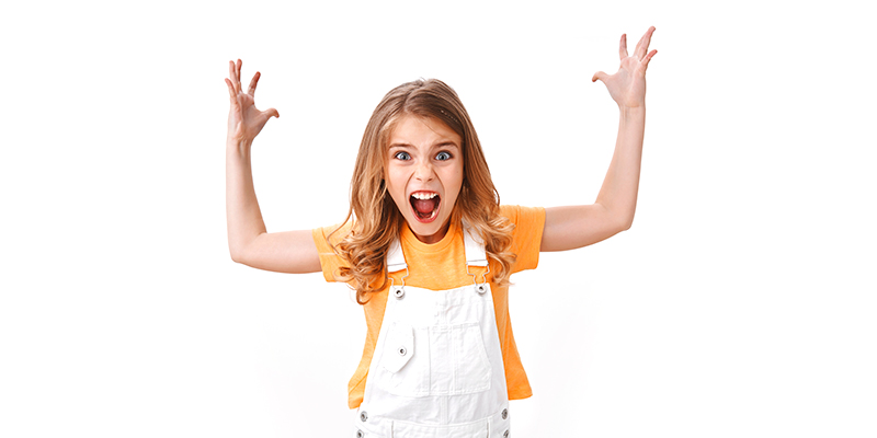 ребенок психует и злится