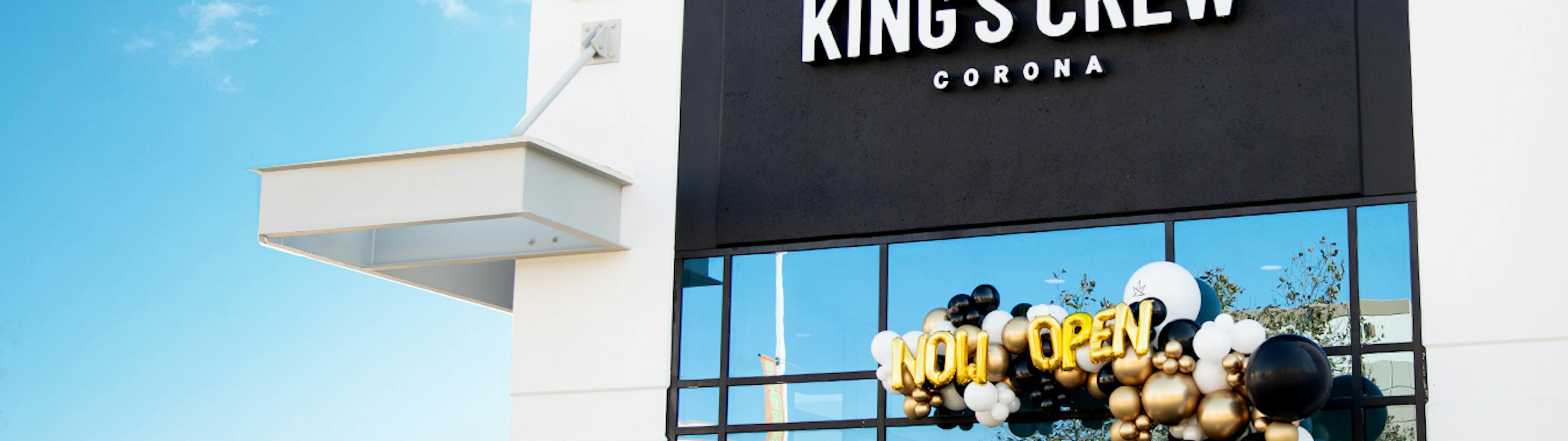 King's Crew Corona outside