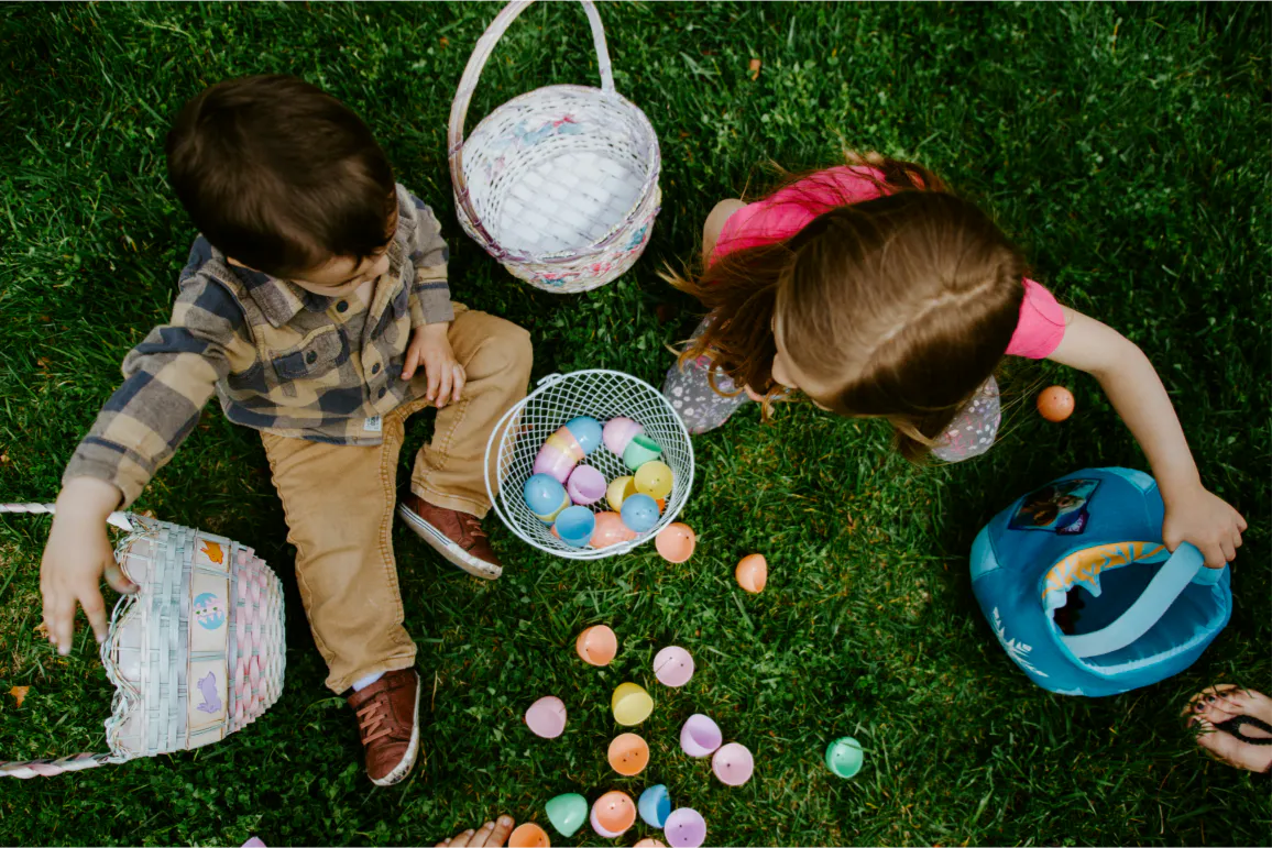 Kids doing egg hunt free Easter Images by Kittl