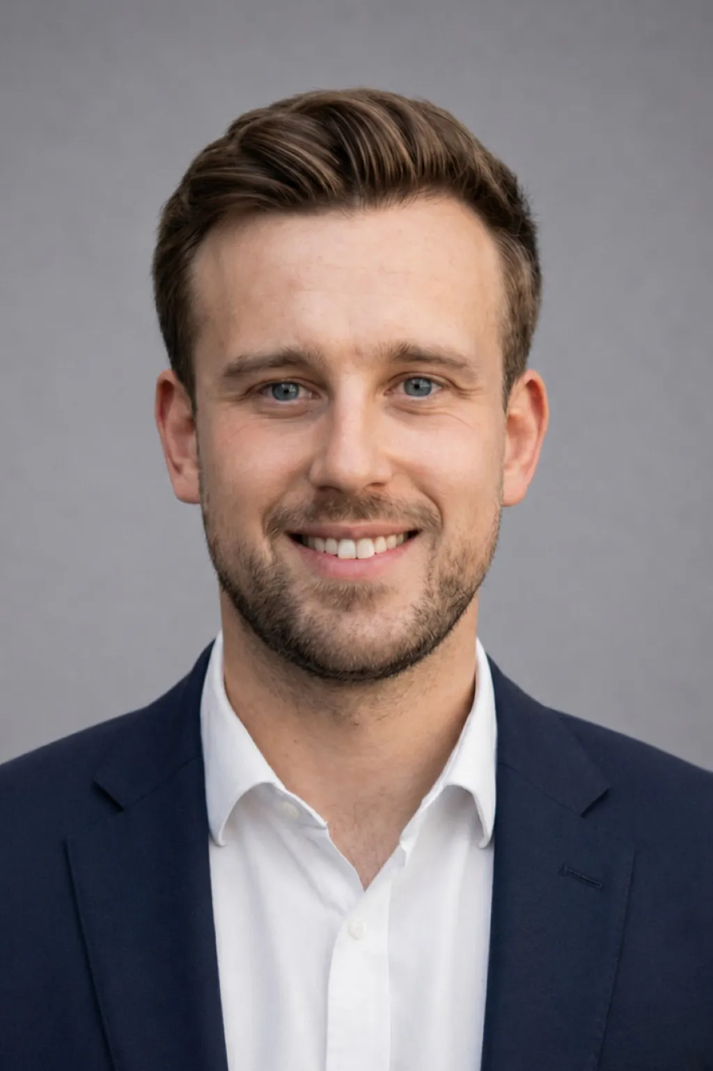 Alex Ward, Associate Director