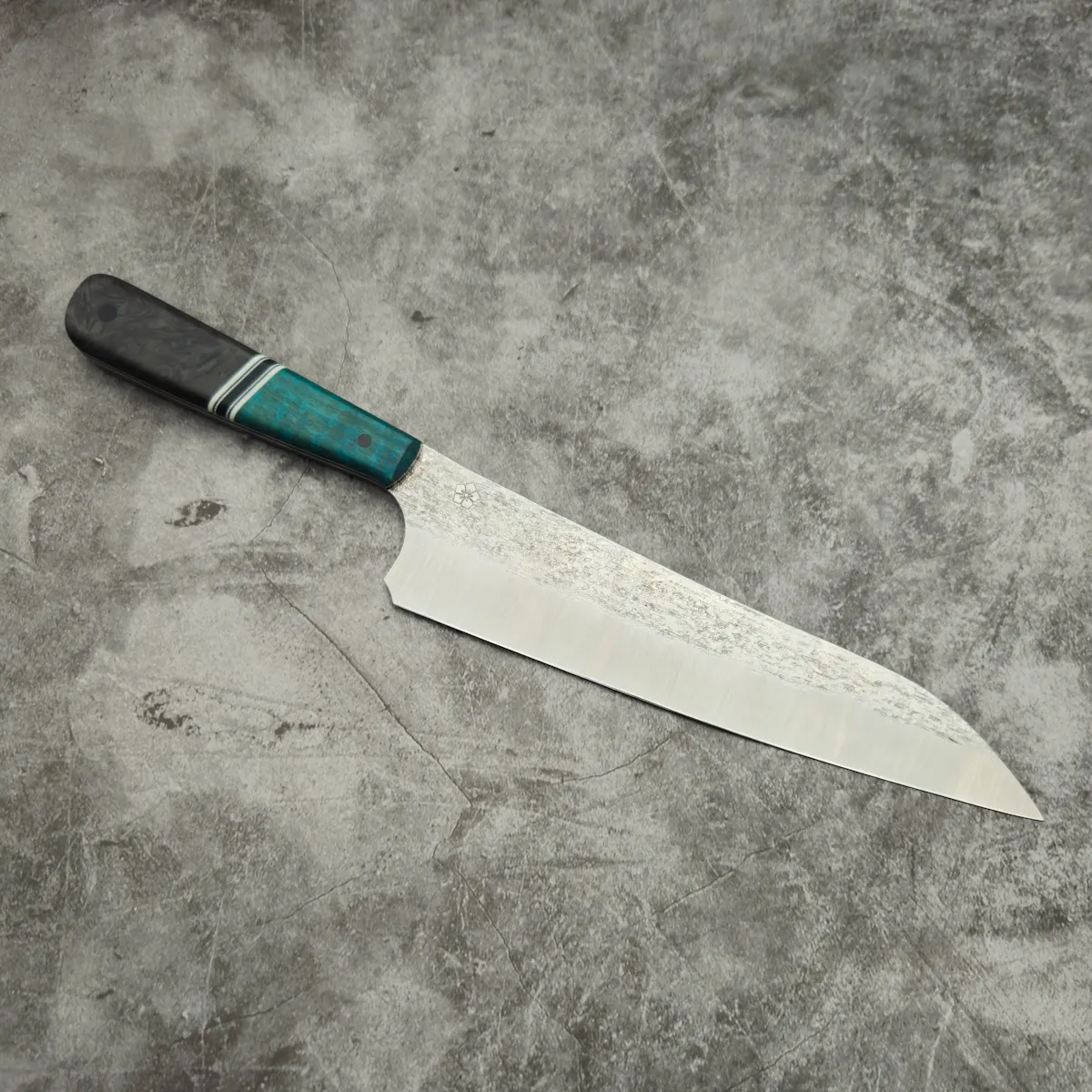 Kanji Knives - Edelstahl Gyuto mit Kombi-Griff