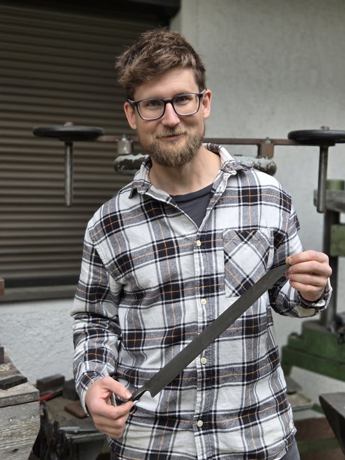 Schwarz Blades