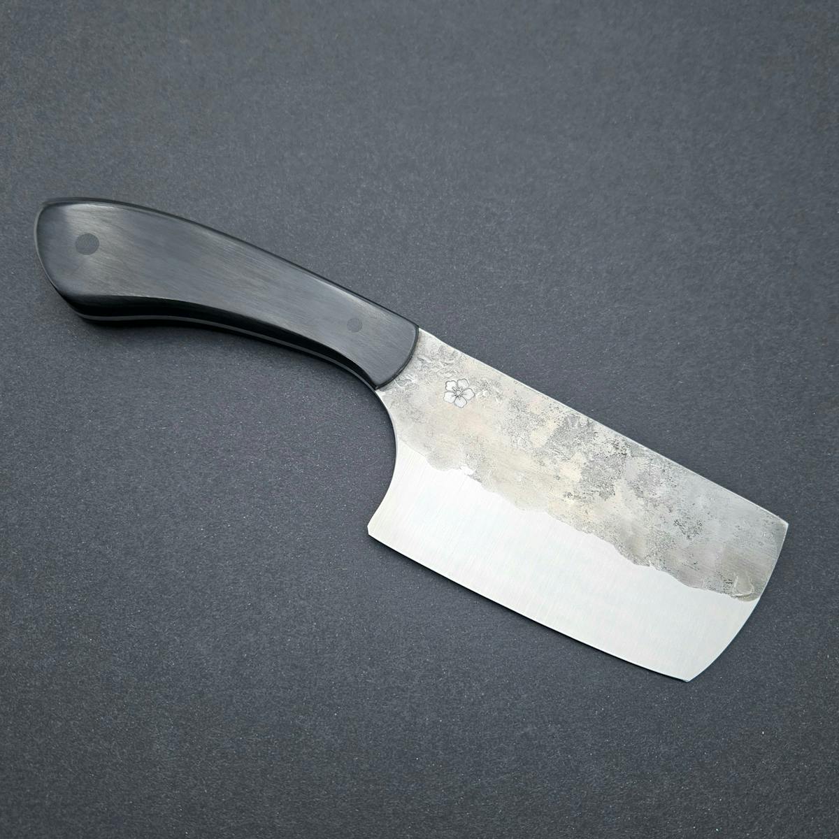 Kanji Knives - Kräuterhackmesser mit Büffelhorngriff