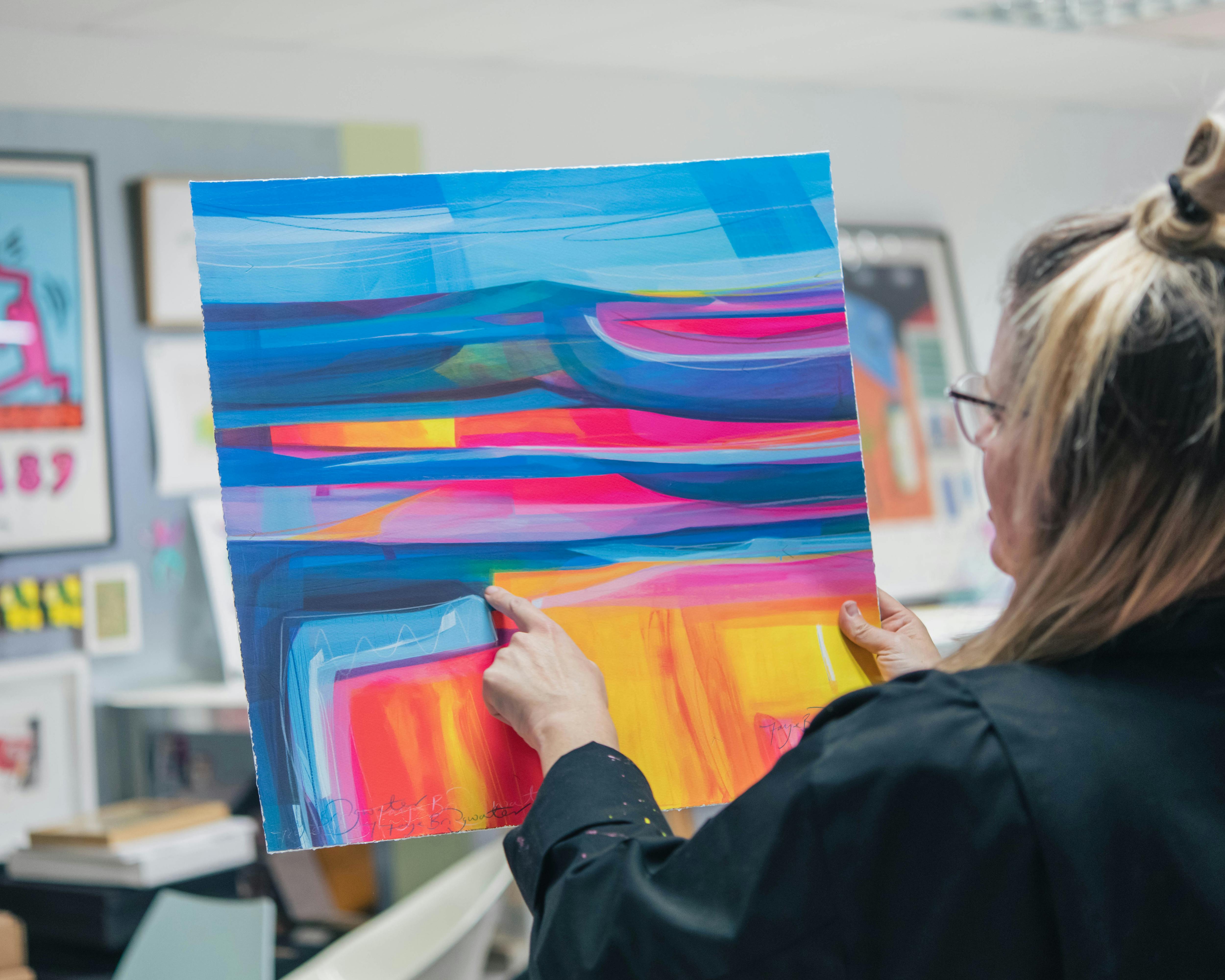 Brighton abstract landscape painter Faye Bridgwater’s expressive seascapes