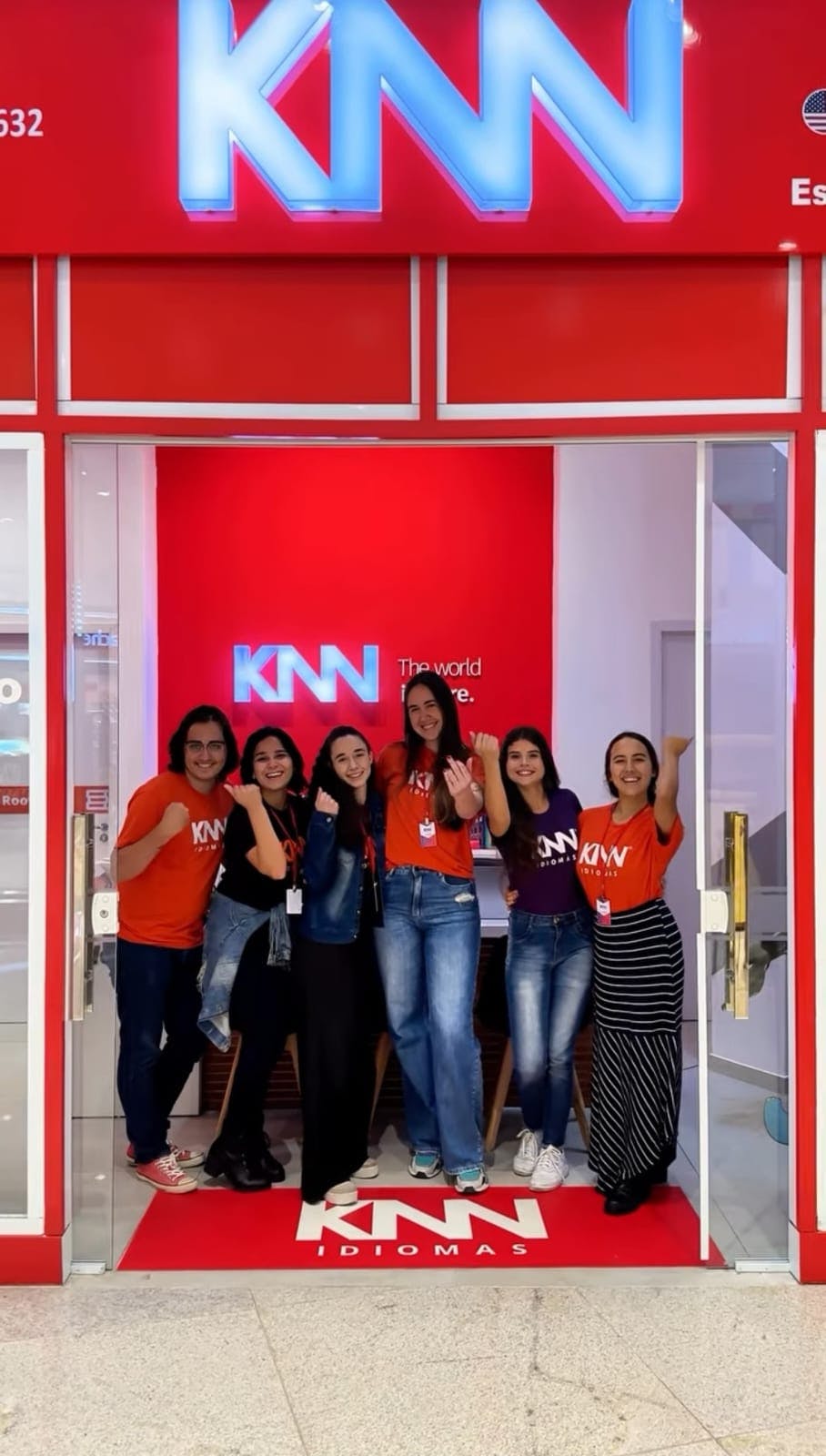 Equipe da KNN Rio das Ostras sorrindo