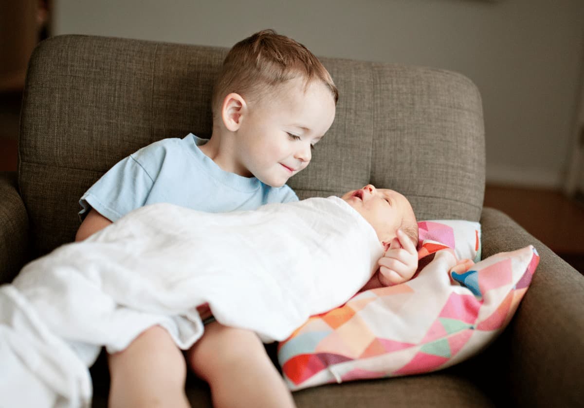 Storasyskon och bebis