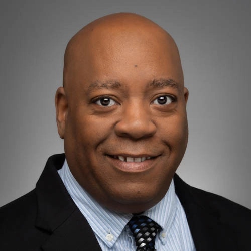 Robert Jones Headshot