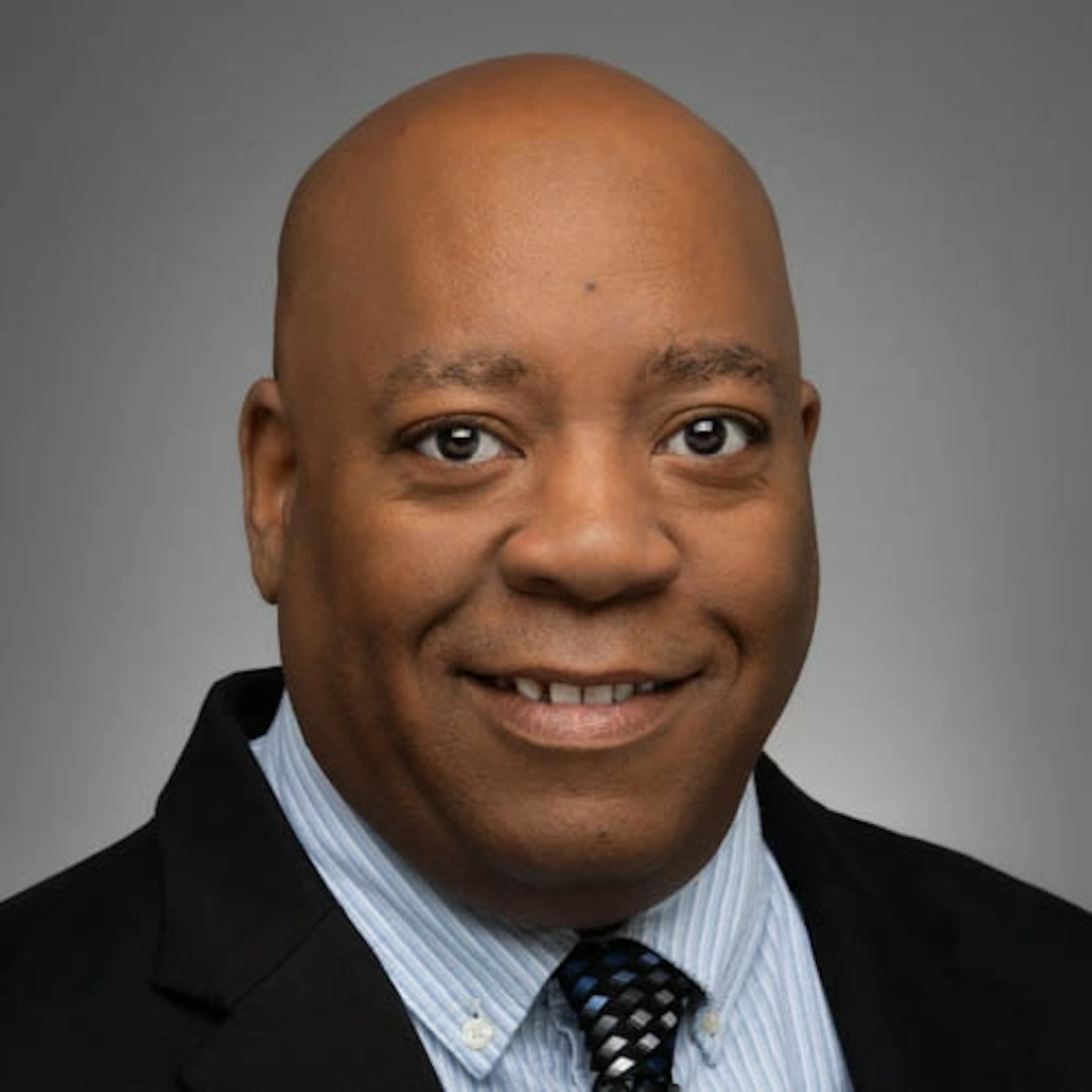 Robert Jones Headshot