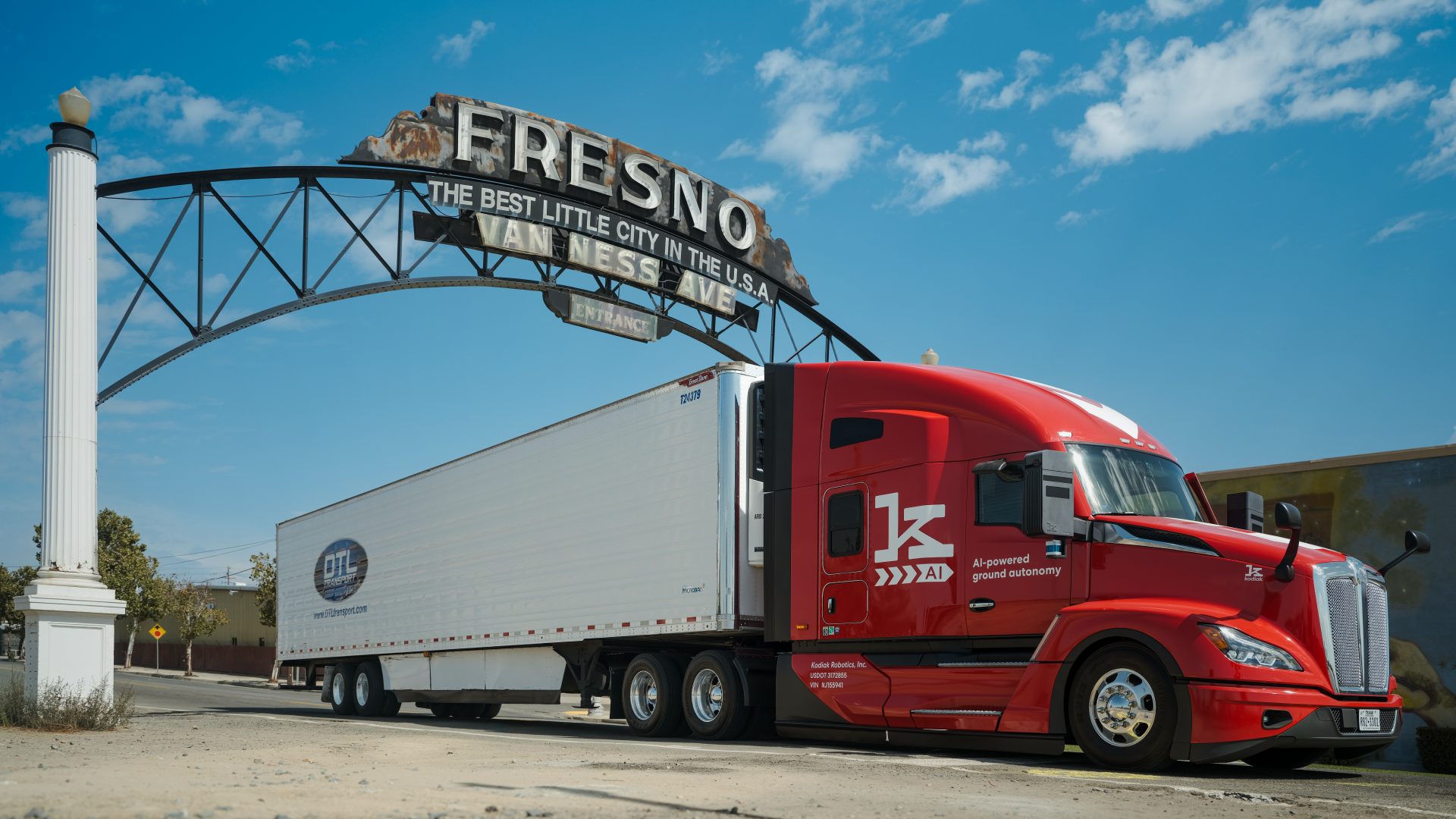 A Kodiak truck pulls a DTL trailer through Fresno California