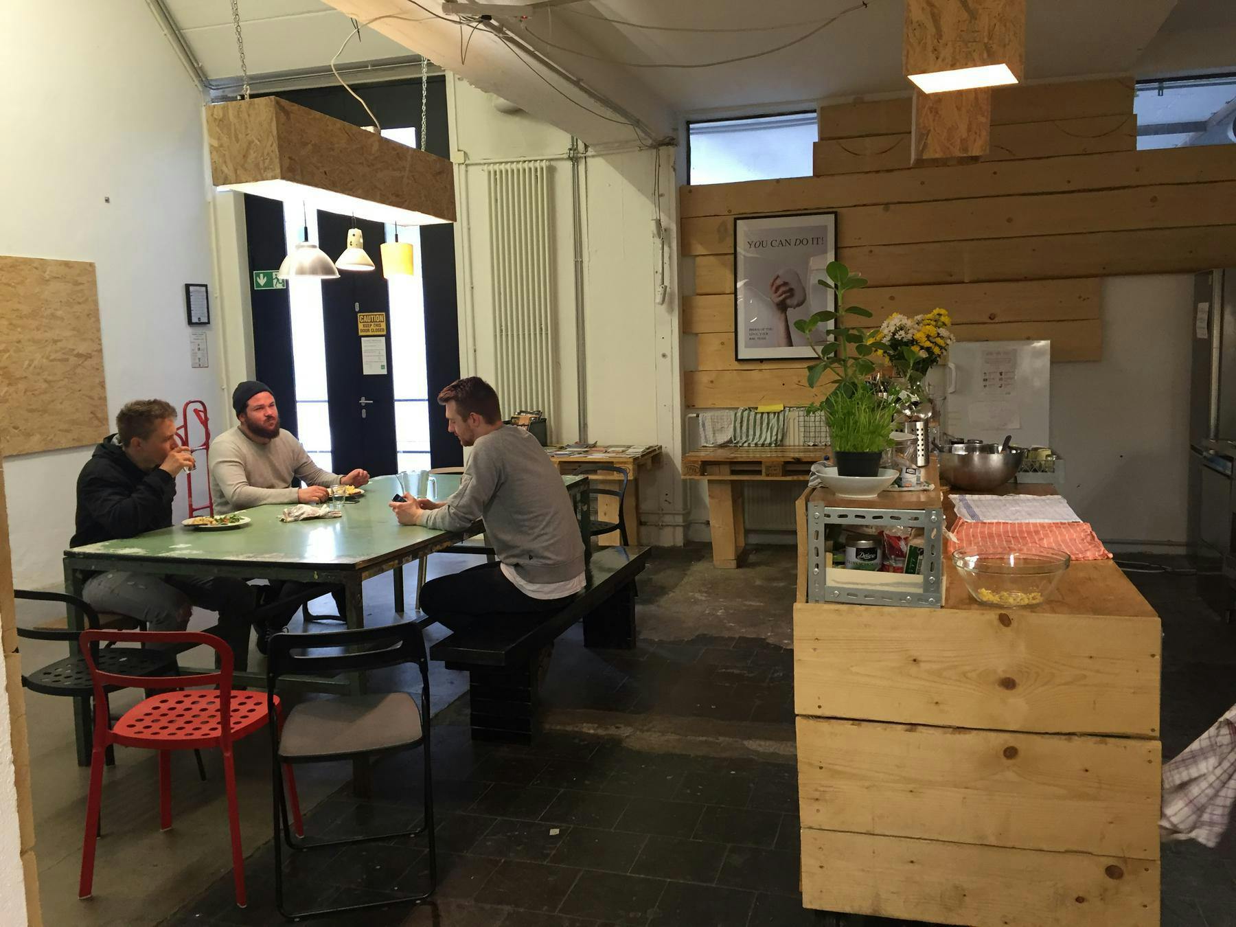Rainmaking-Loft-Kueche