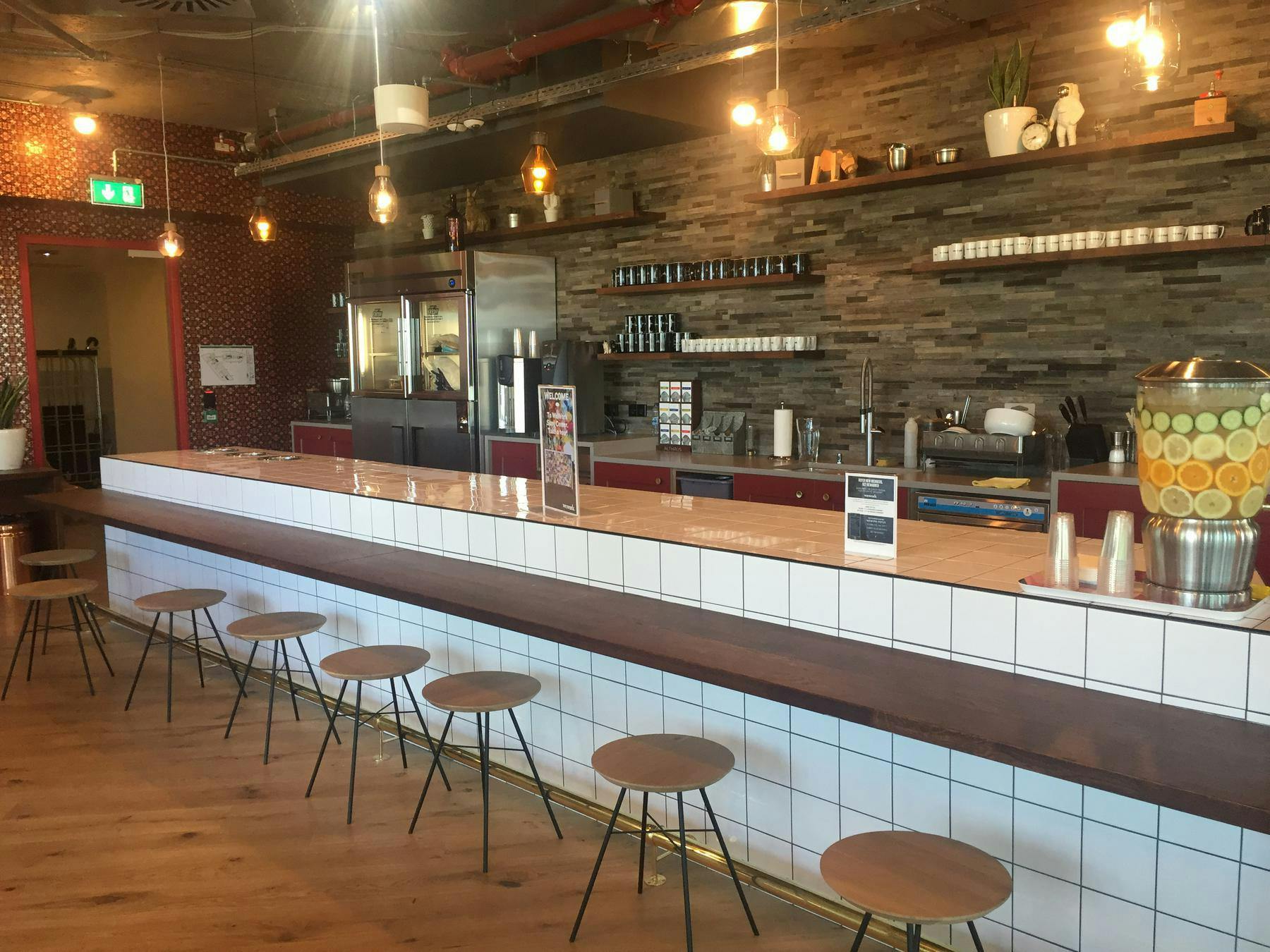 wework_kitchen1-1