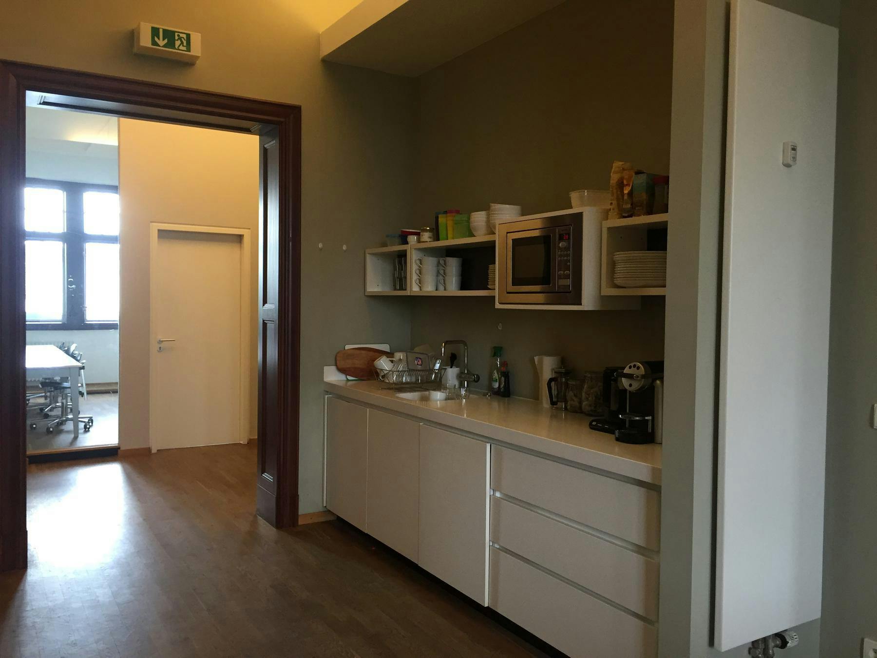 workspace_kitchen