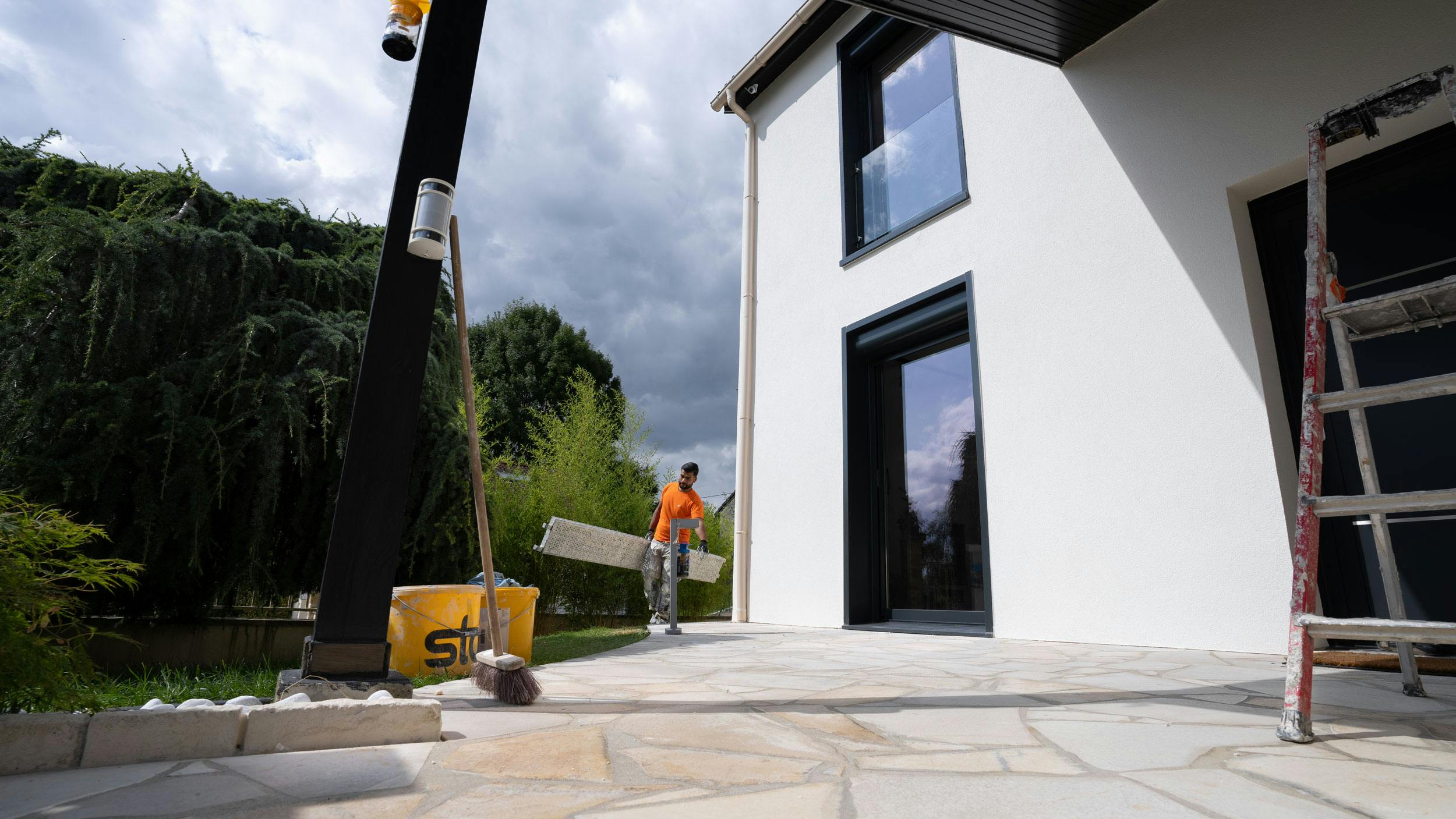 Technicien en marche Koreo