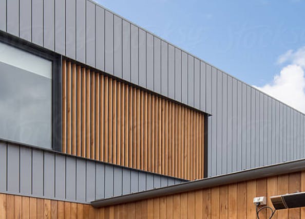 Ravalement murs exterieurs par Koreo